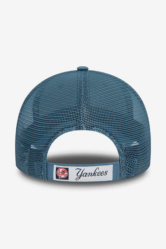Homefield Trucker Cap / Scratchback - Blue