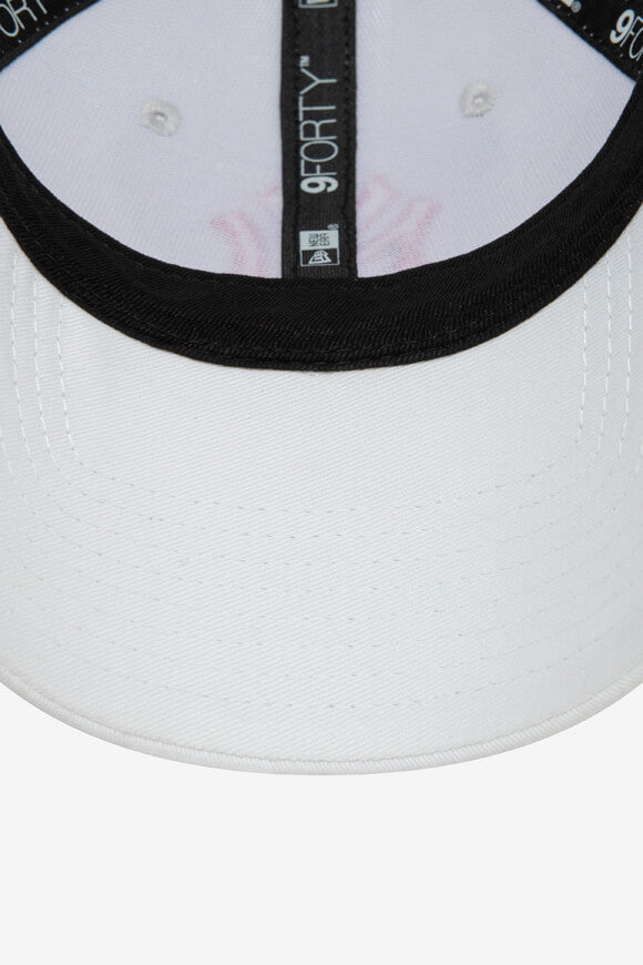 9Forty Cap / Strapback - White + Pink