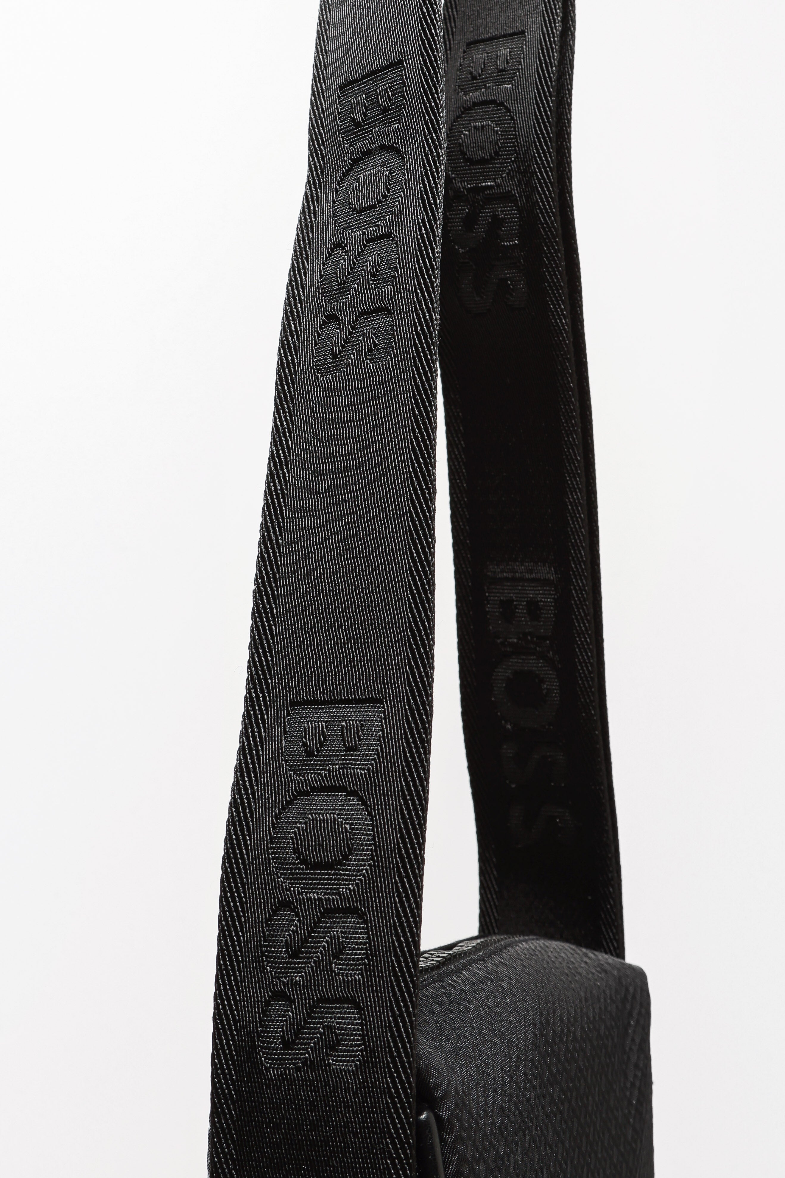 Casual 3 Umhängetasche - Black