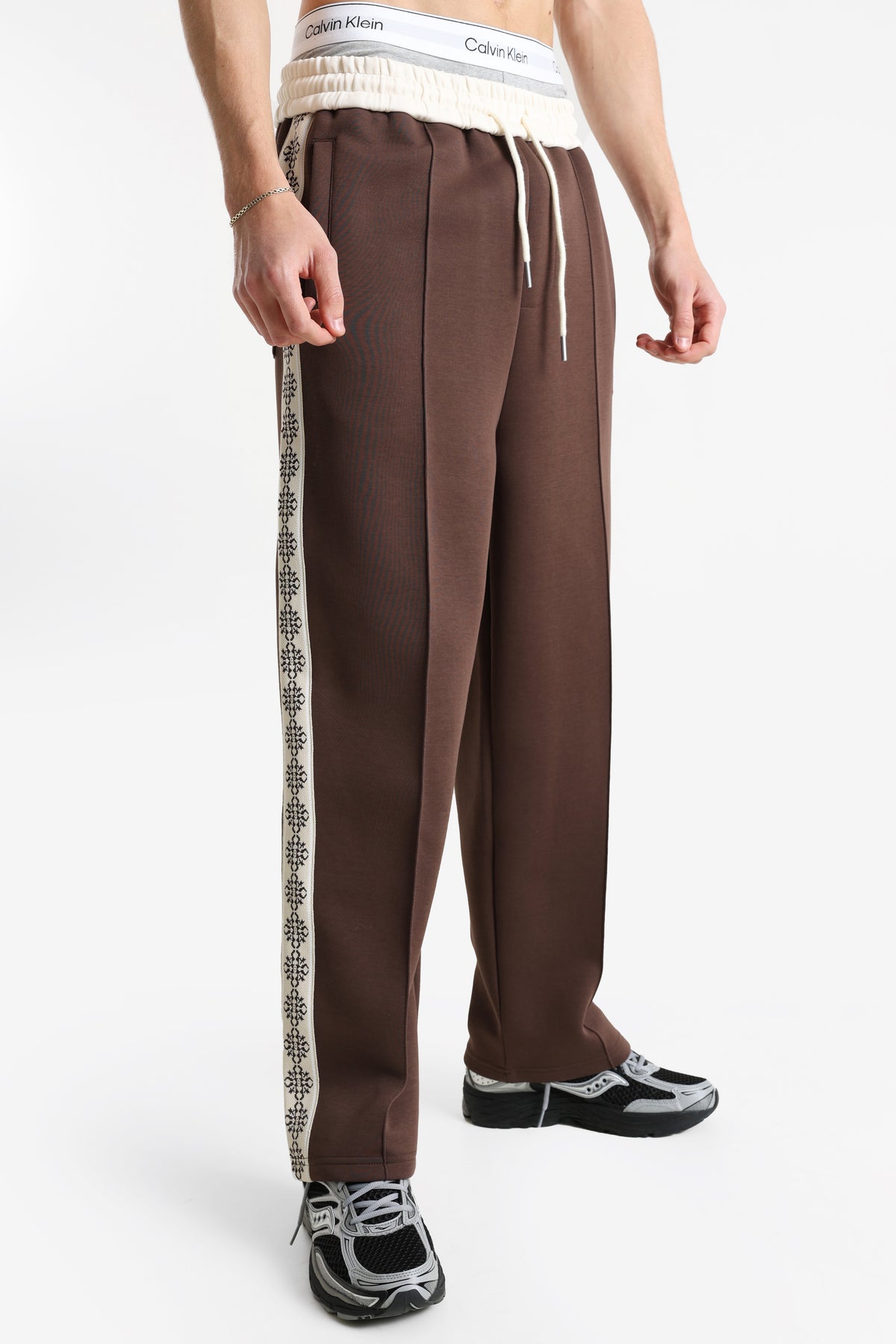 Rosace Sweathose - Brown