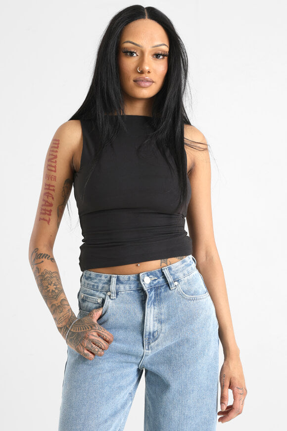 Crop top con scollo a farfalla - nero