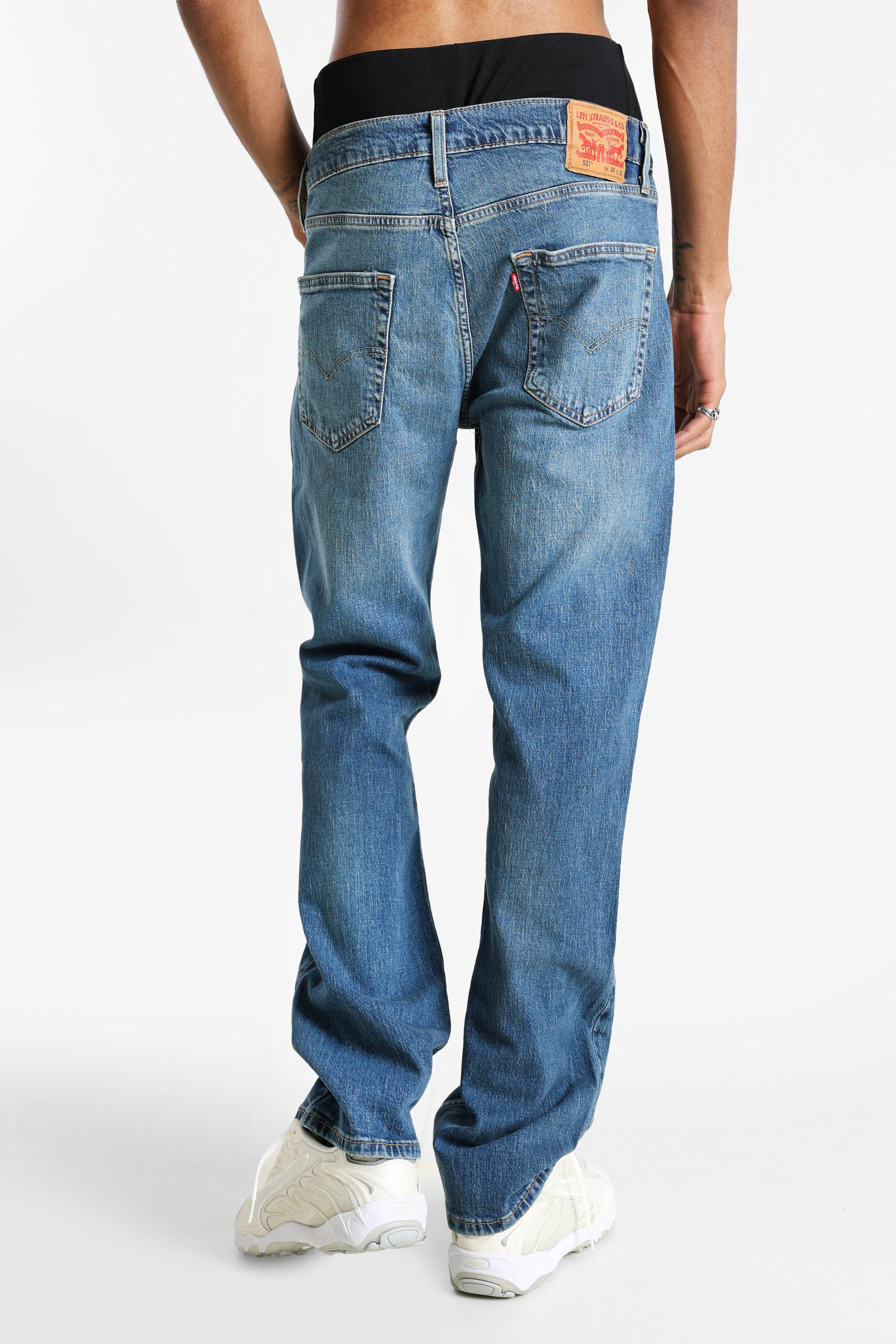 527™ Slim Bootcut Jeans L32 - Blue Tunes