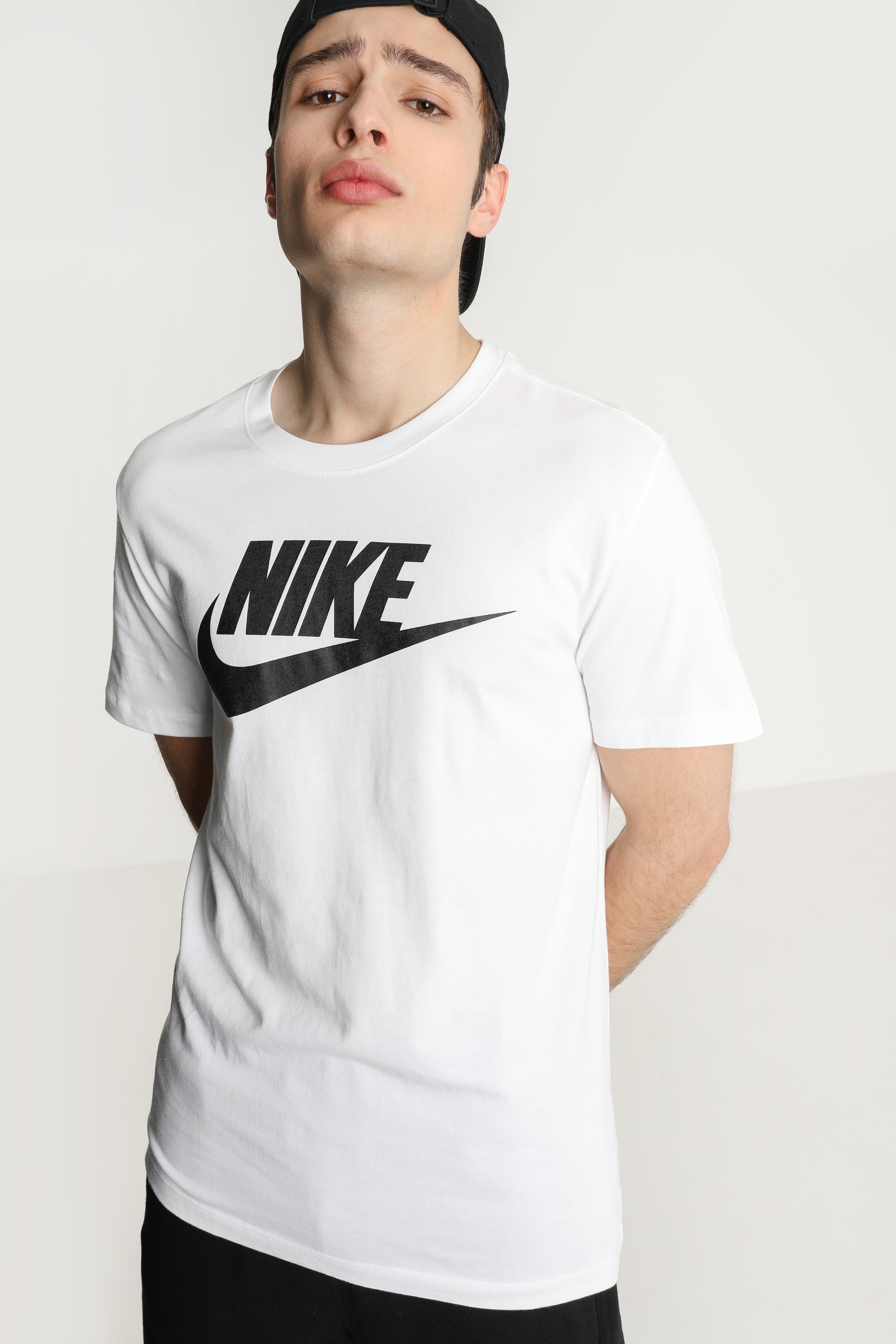 T-Shirt - White + Black