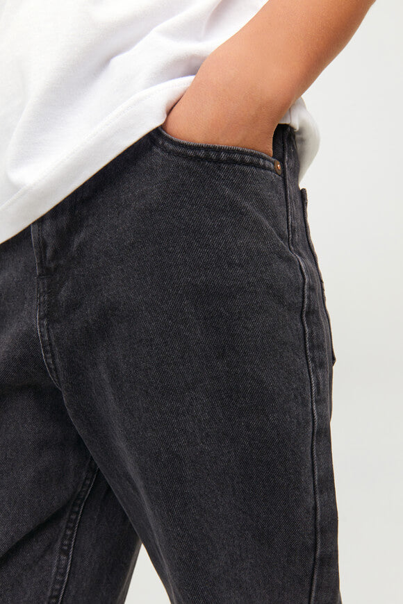 Chris Relaxed Fit Jeans - Black Denim