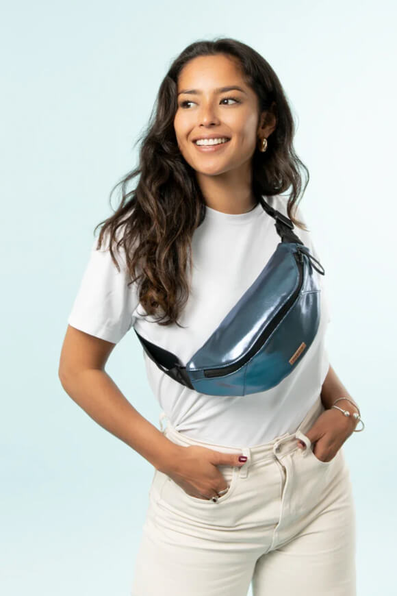 Larissa Wendbare Bauch / Umhängetasche - Navy Iridescent
