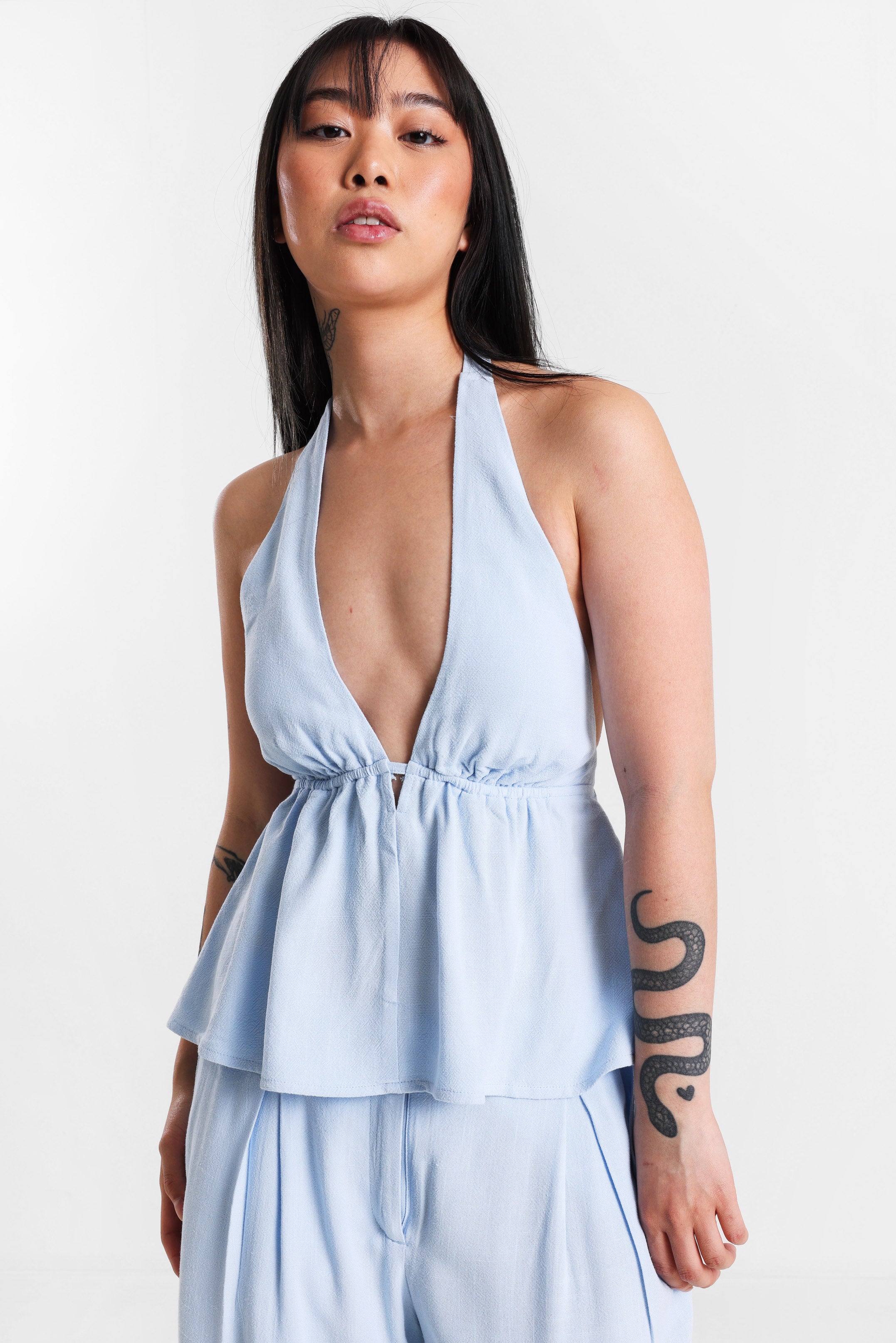 Leinen Neckholder Crop Top - Hellblau
