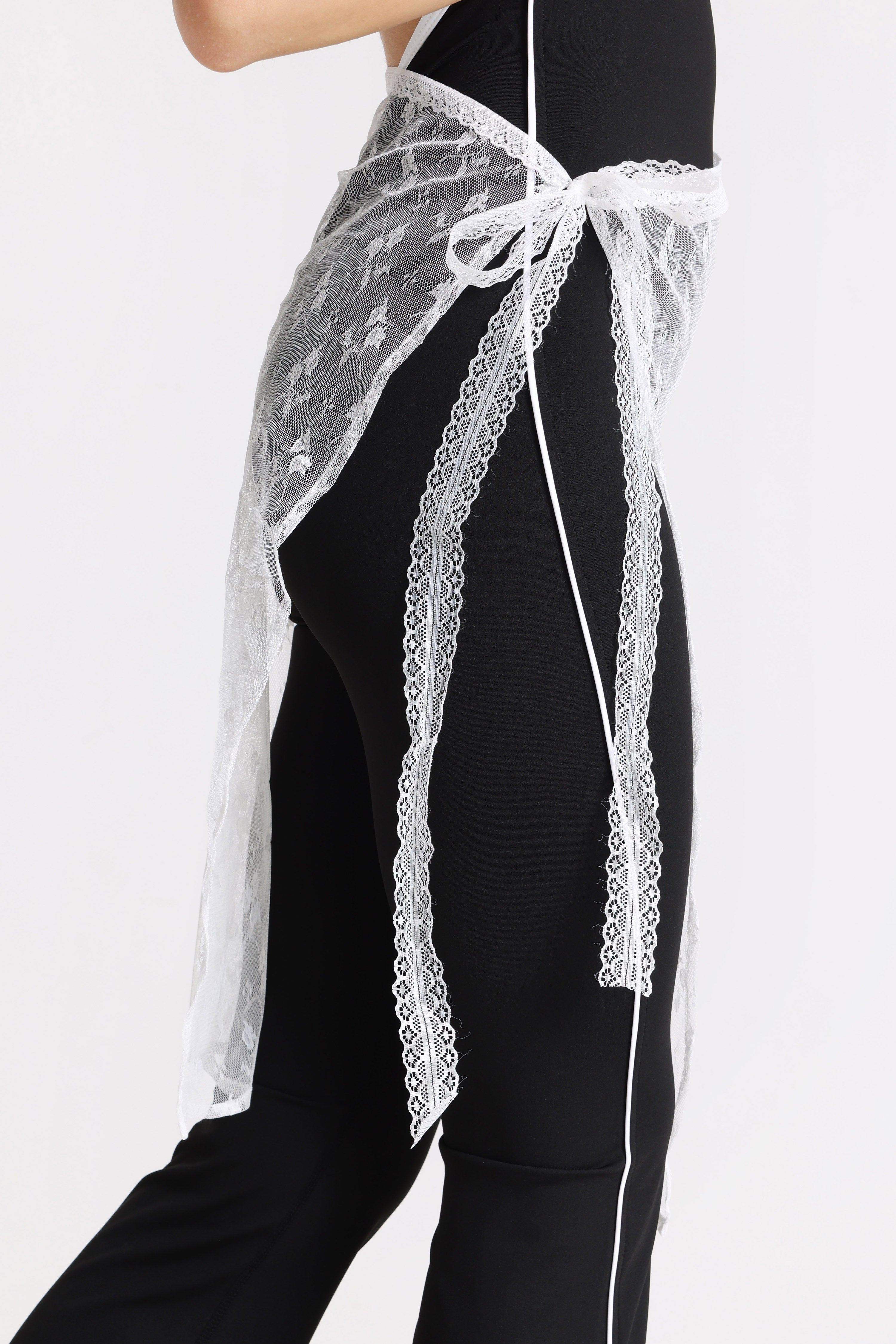 Spitzentuch / Foulard - White