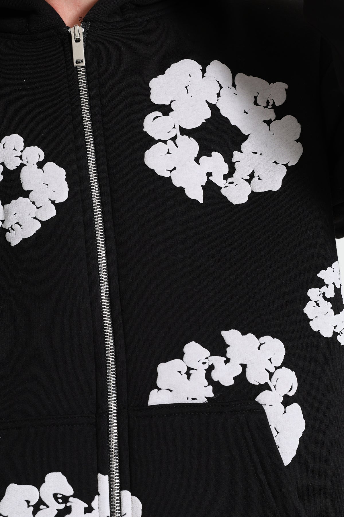 Kapuzensweatjacke - Schwarz + Weiss