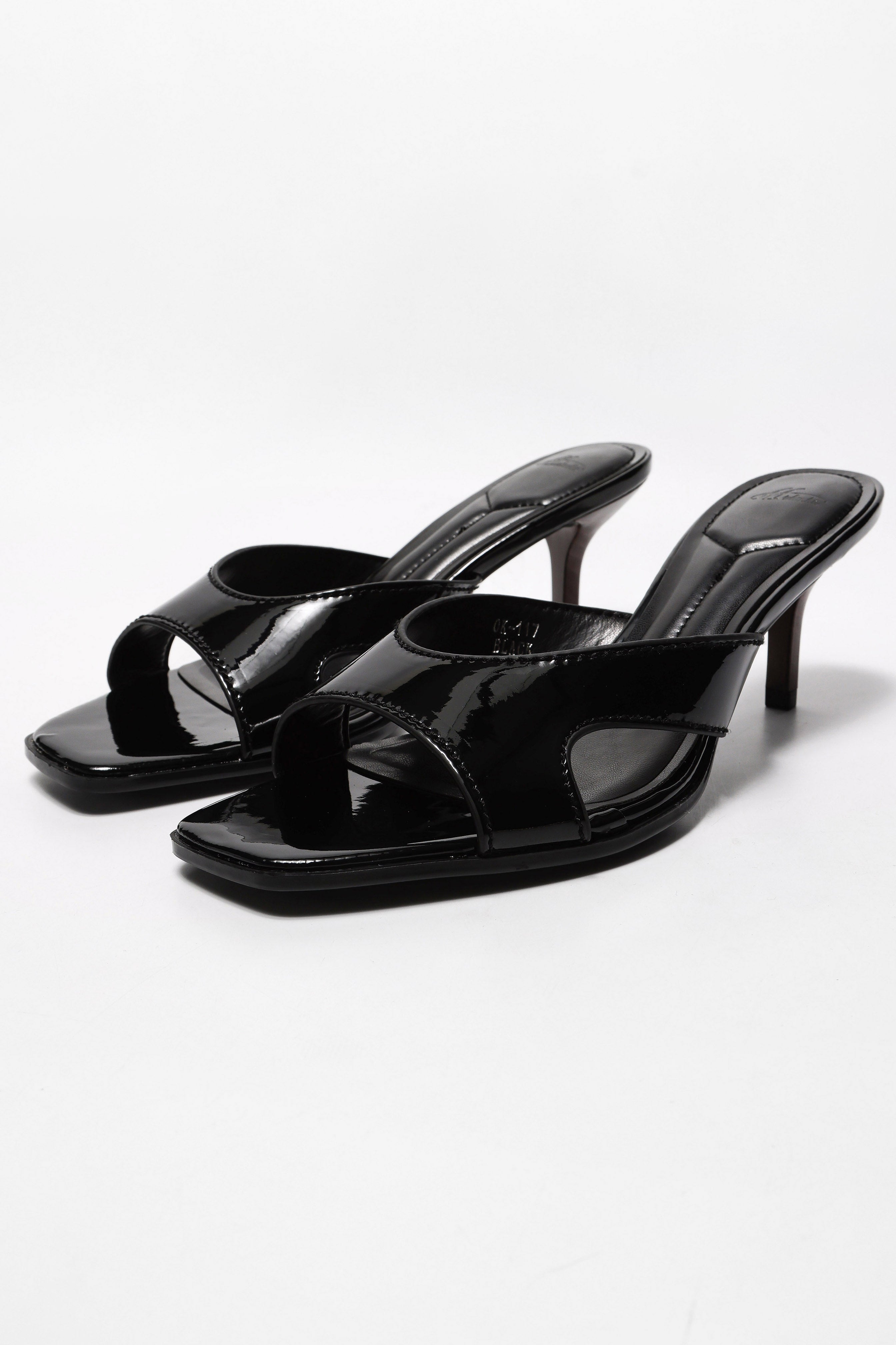 Patent leather mules - Black