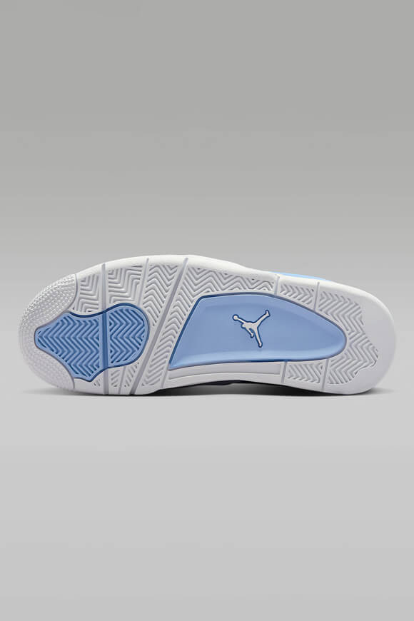 Air Jordan 4 RM Sneaker - Aluminum + White