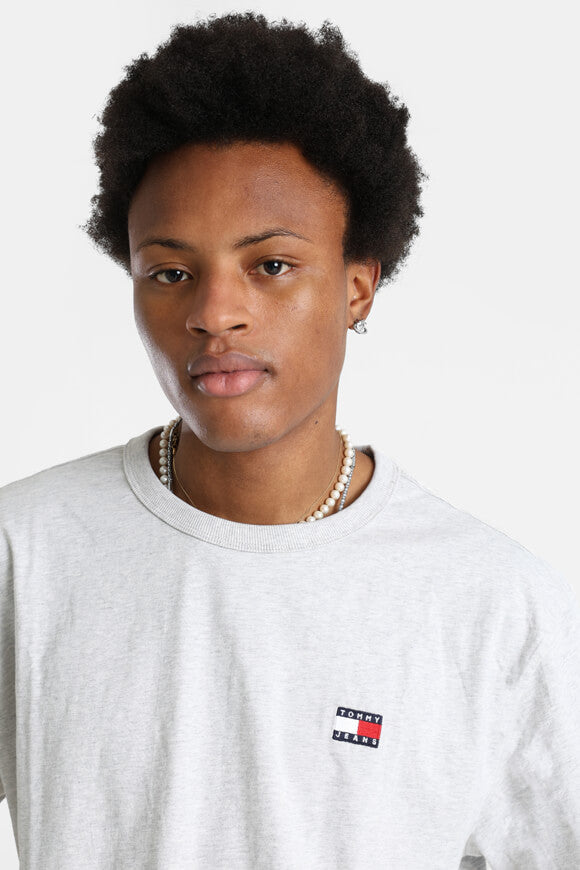 T-shirt Badge - Silver Grey Heather