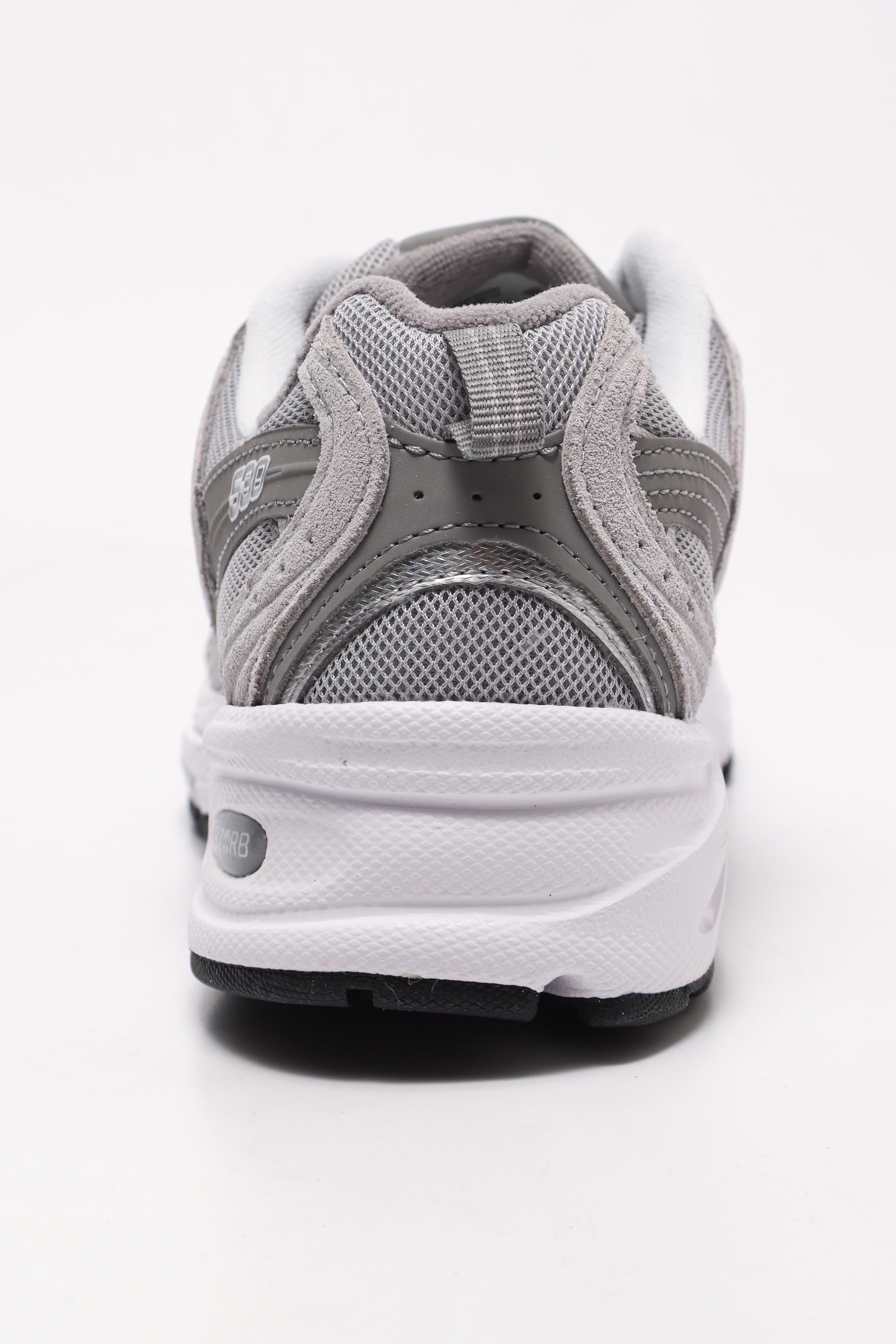 MR530 Sneaker - Rain Cloud