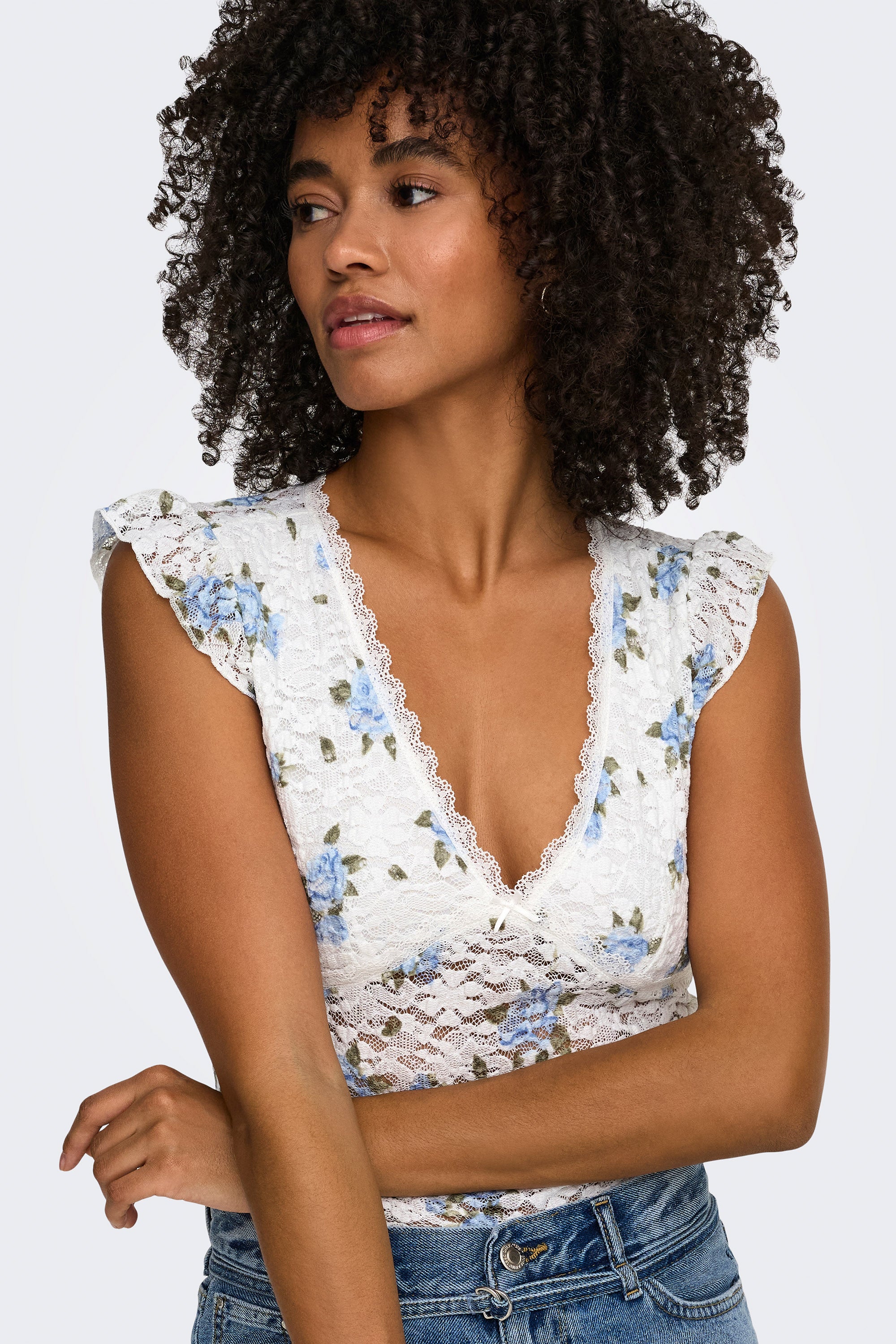 Top ONLSAGA in pizzo - Cloud Dancer + Floral