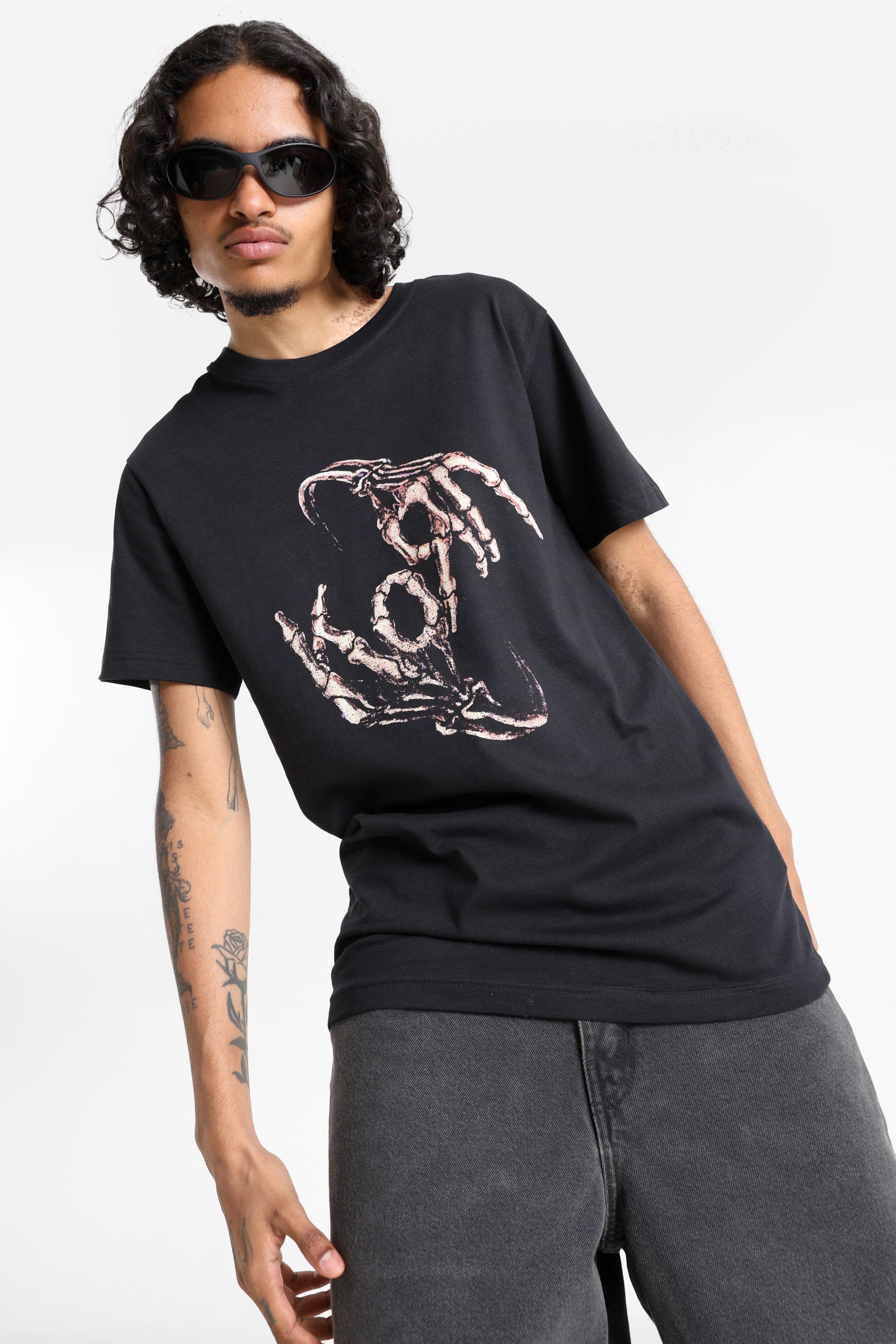 T-Shirt - Black