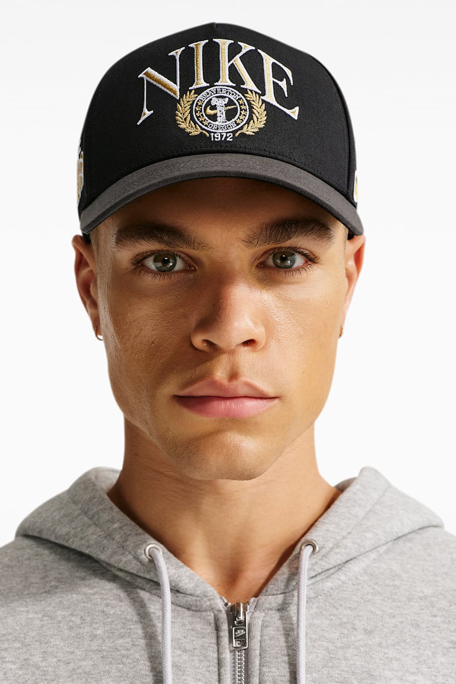 Snapback Cap - Black + Anthracite
