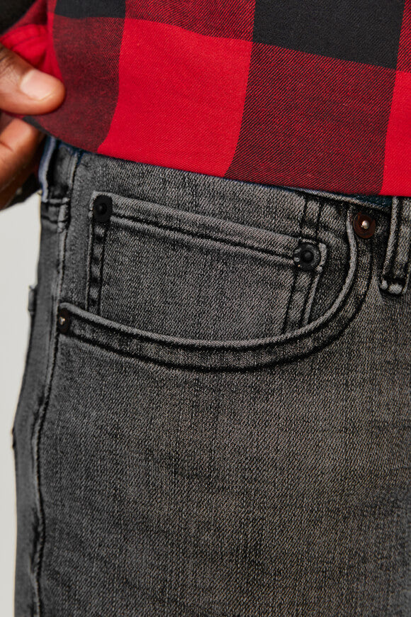 Liam Skinny Fit Jeans L32 - Black Denim