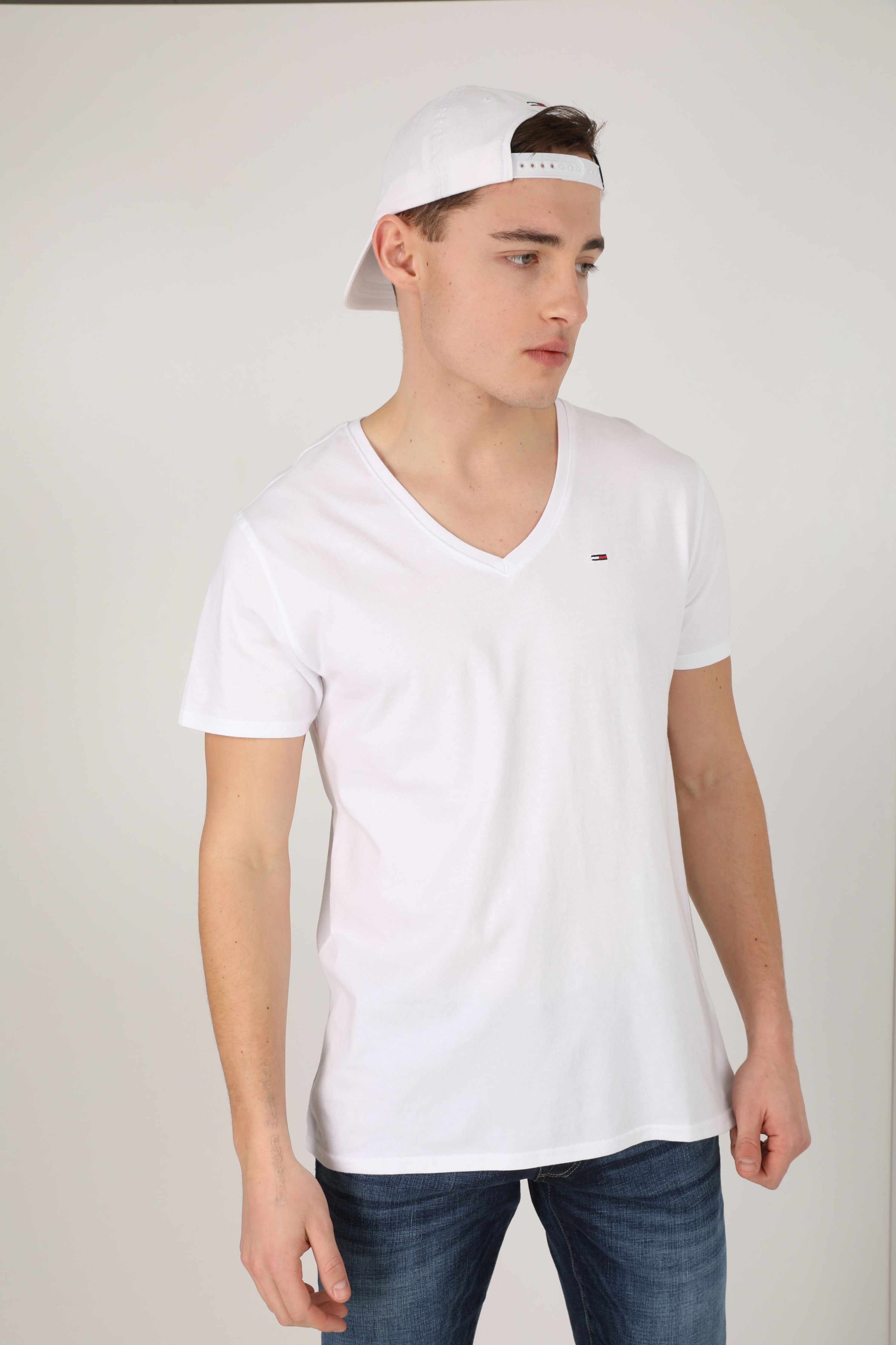 T-Shirt - White