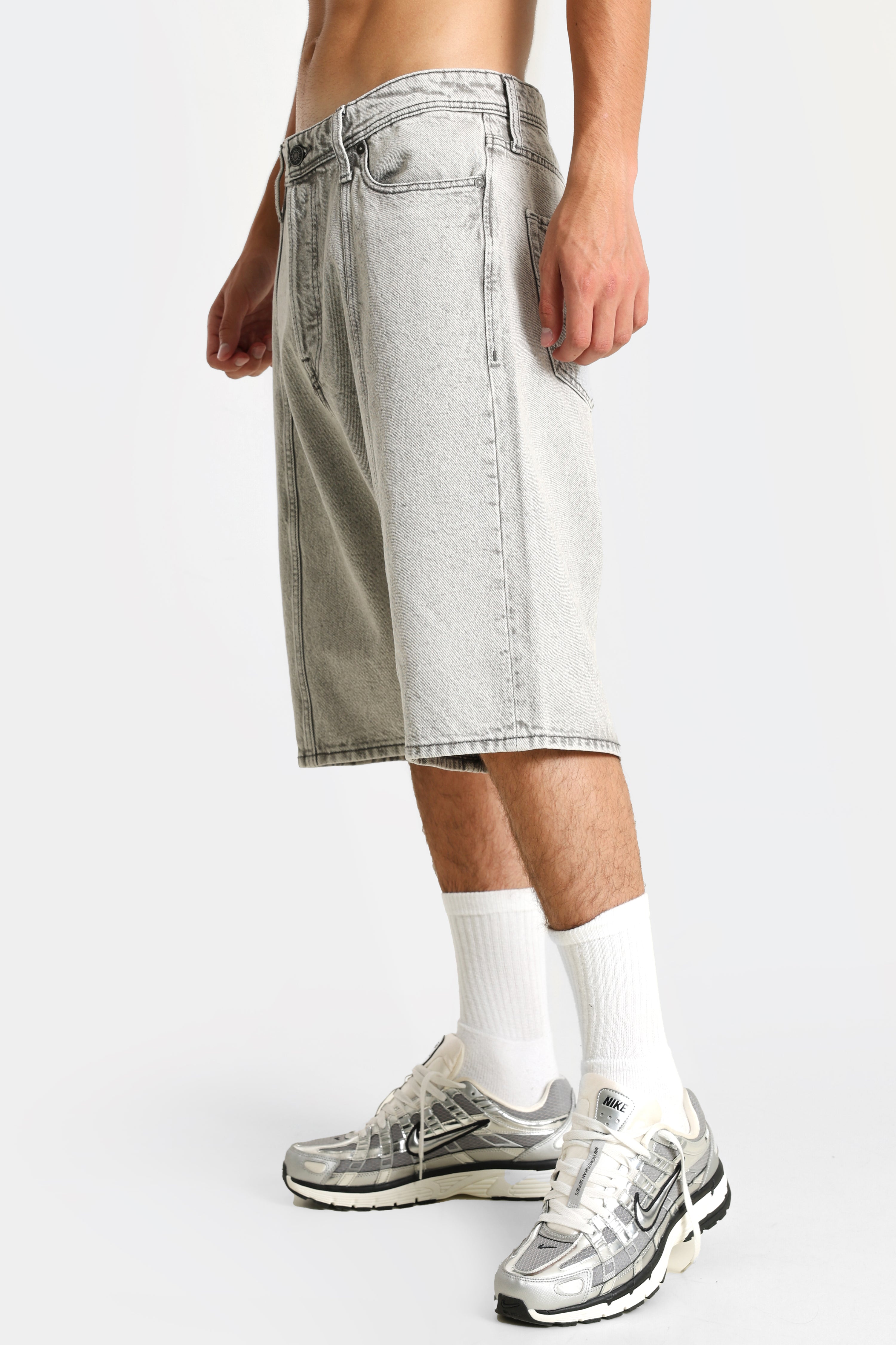 Iron Extra Baggy Fit Jeans Bermudashorts - Grey Denim