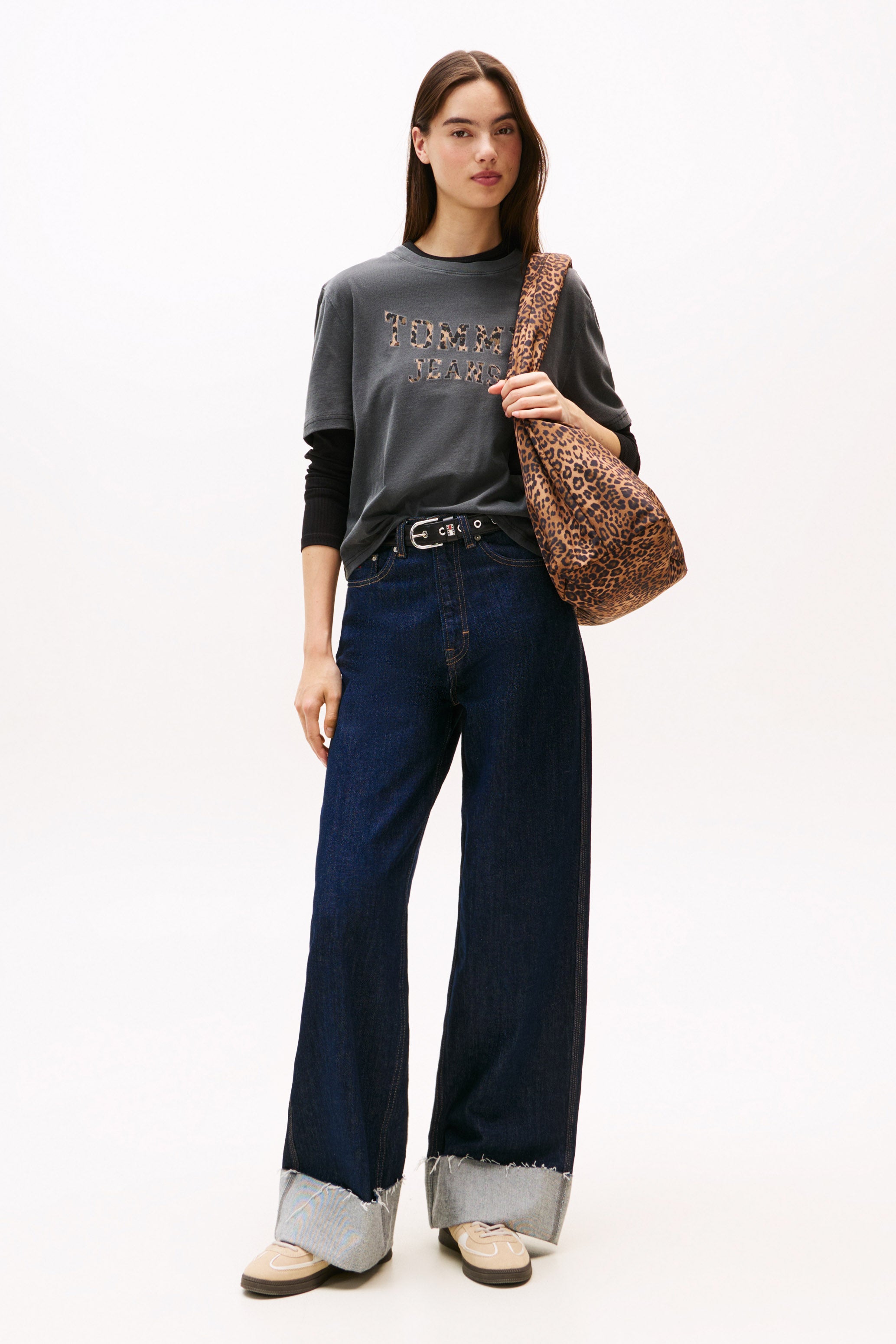 T-Shirt - Black Washed