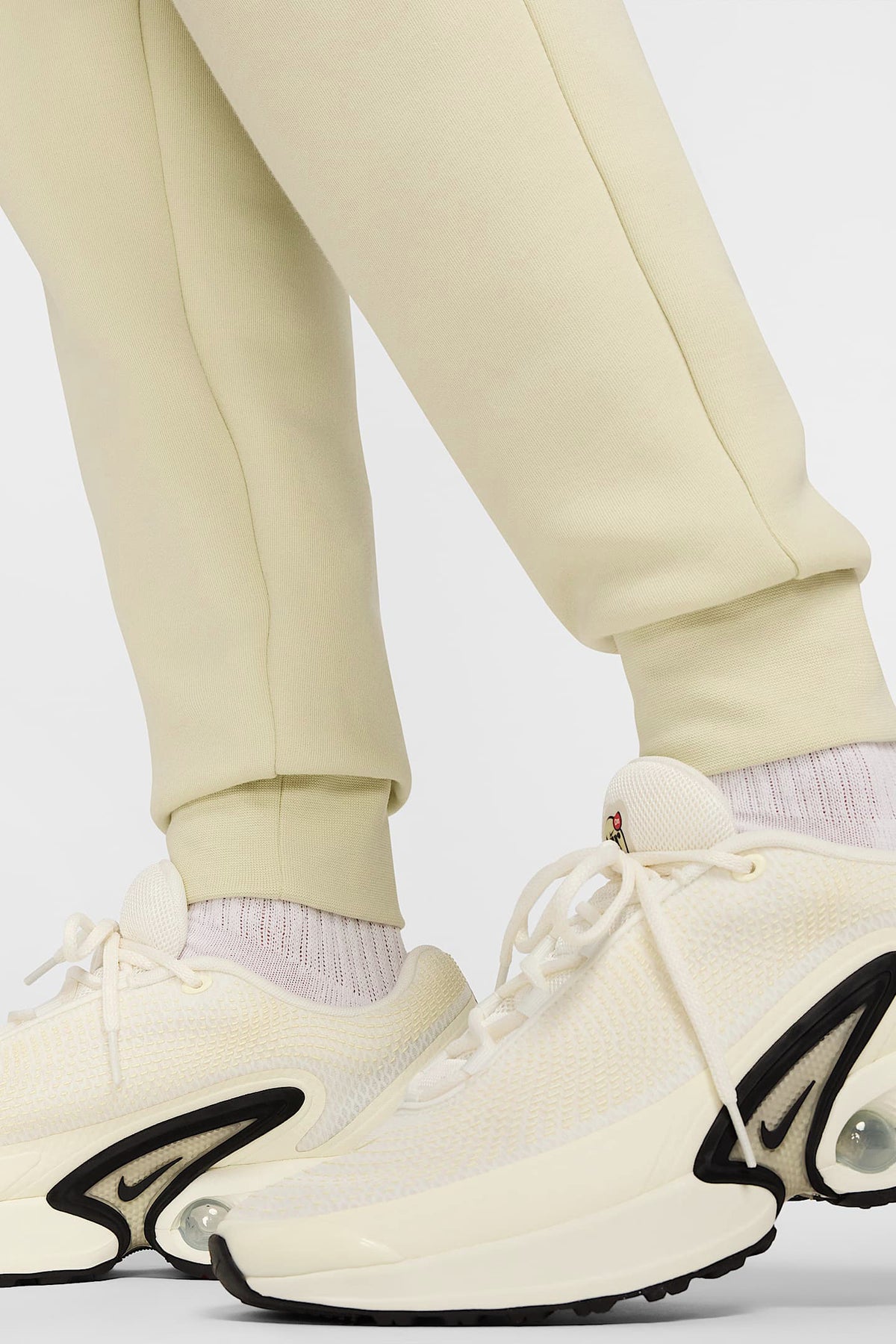 Sportswear Tech Fleece pantalon en sweat - Light Khaki