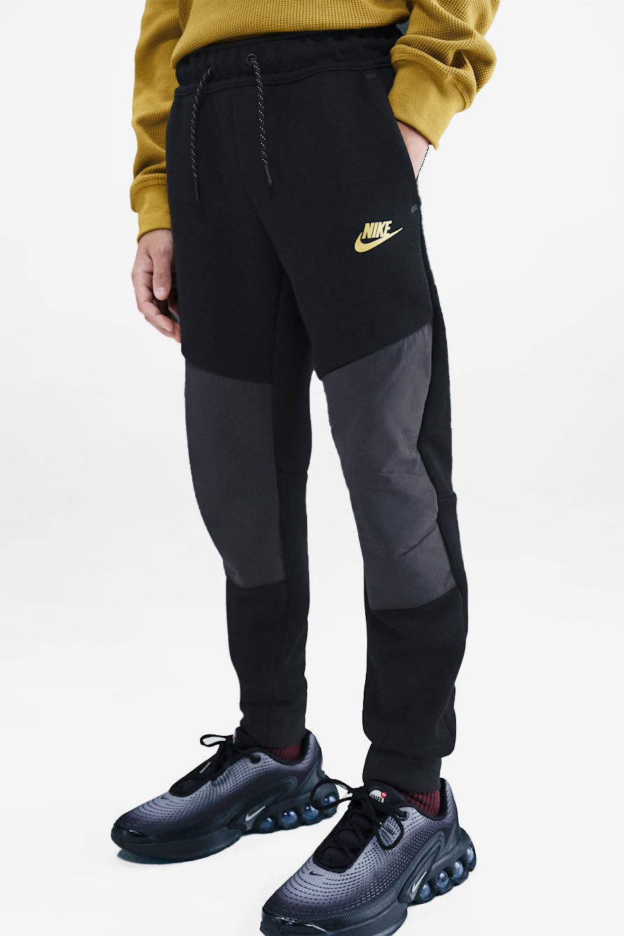 Sportswear Tech Fleece Sweathose - Black + Dark Smoke Grey