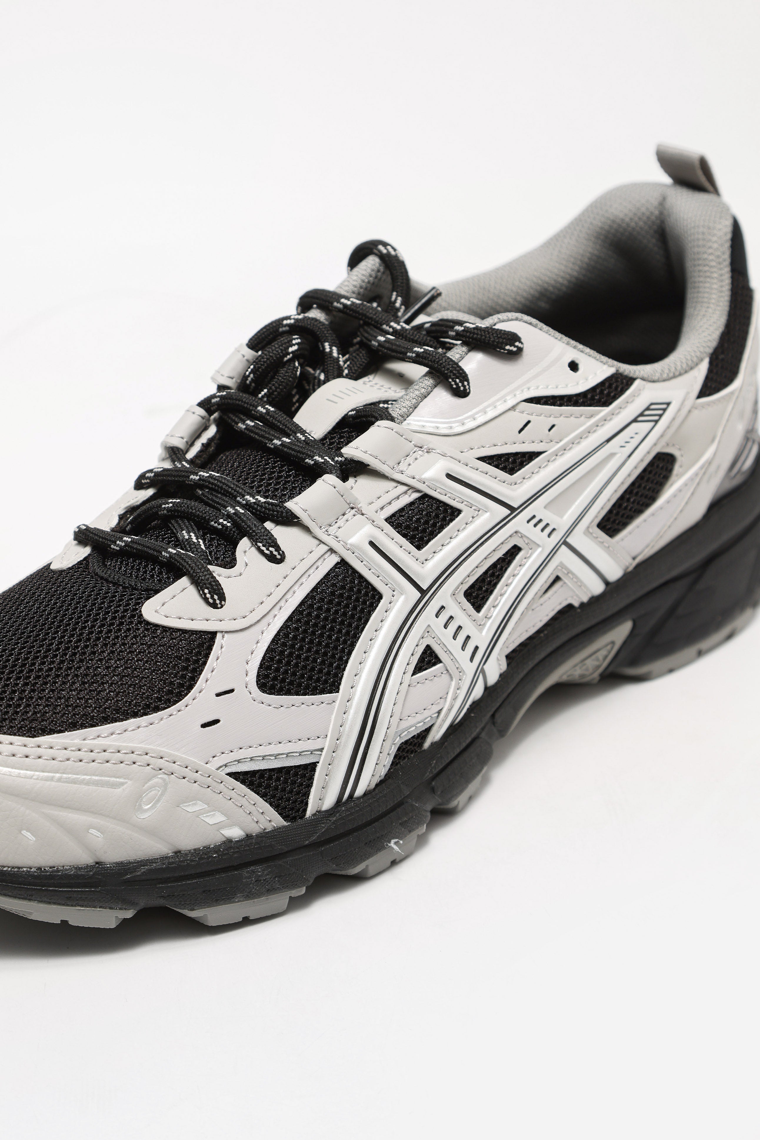 Gel-Nunobiki Sneaker - Grey + Black