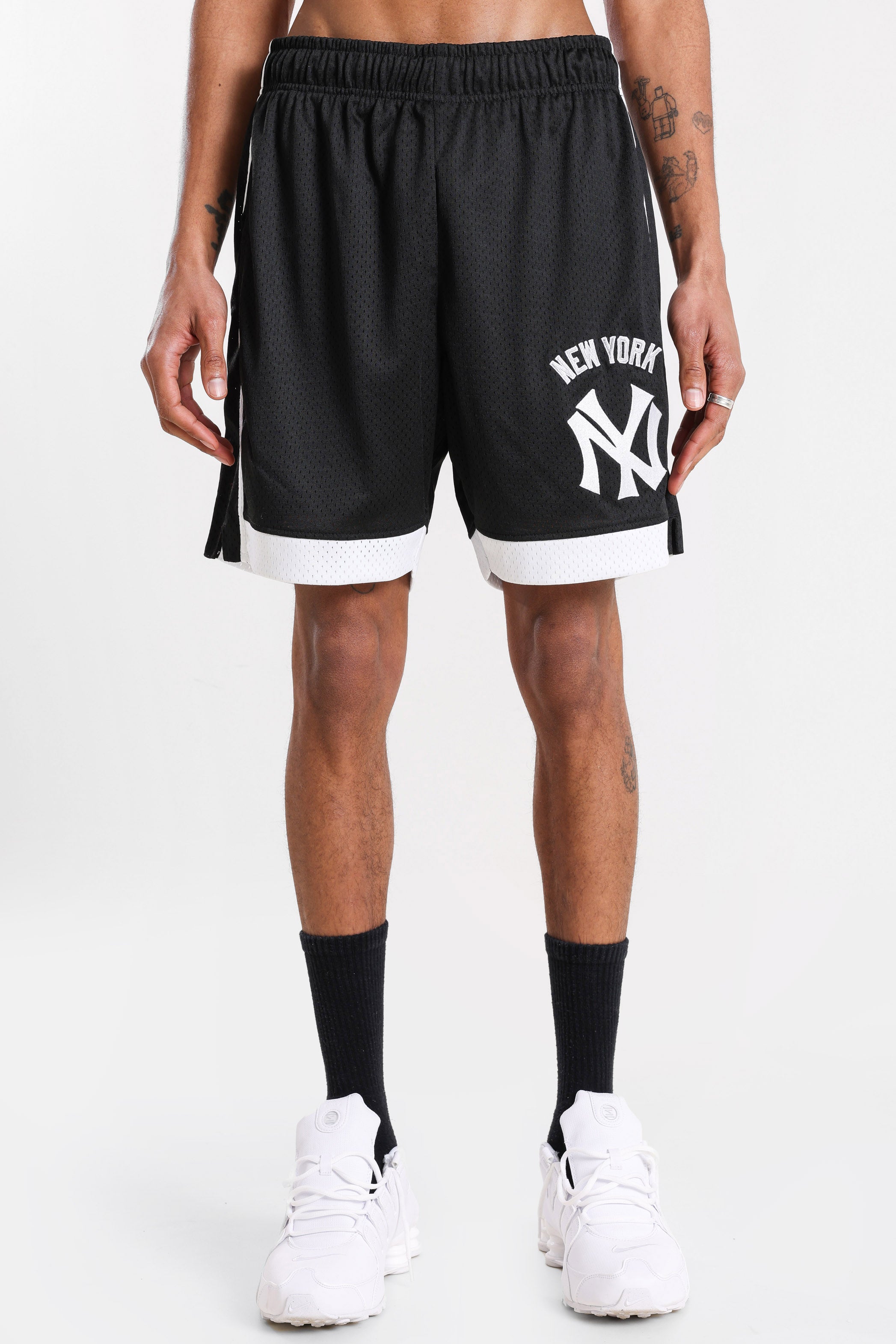 Mesh Shorts - Black + White