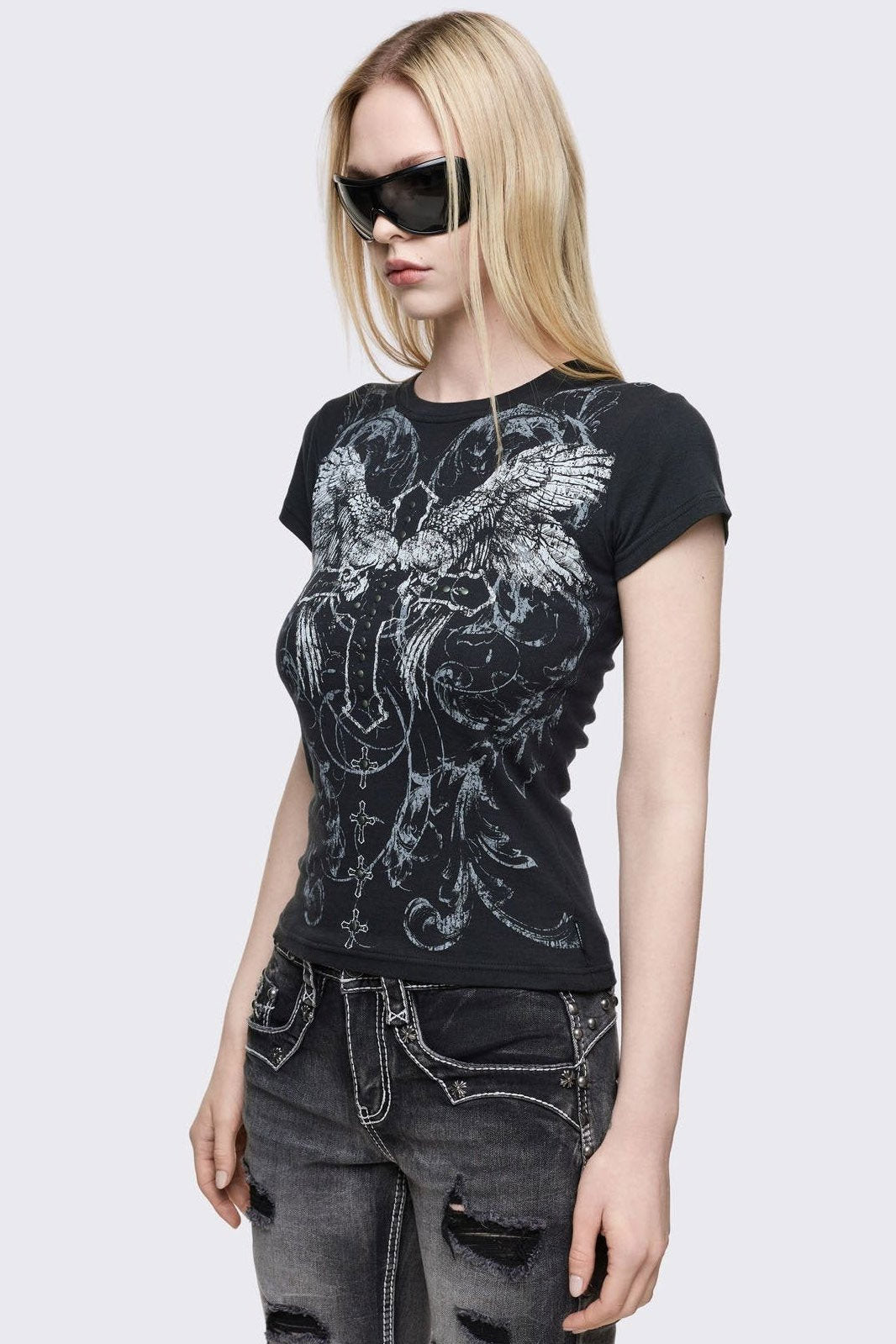 Winged Cross T-Shirt mit Nieten - Black