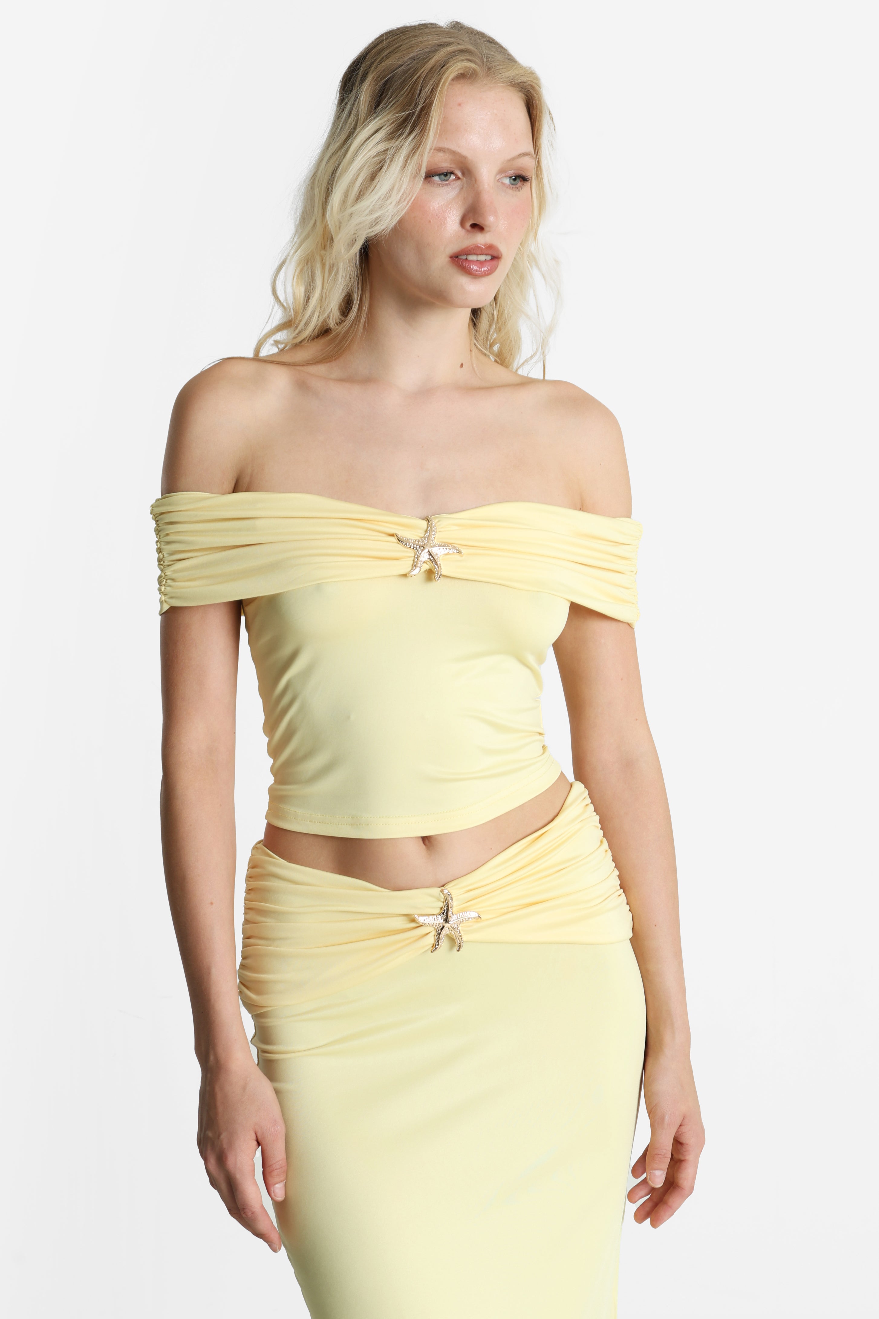 Off Shoulder Crop T-Shirt - Yellow