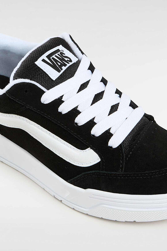 Hylane Sneaker - Black + White