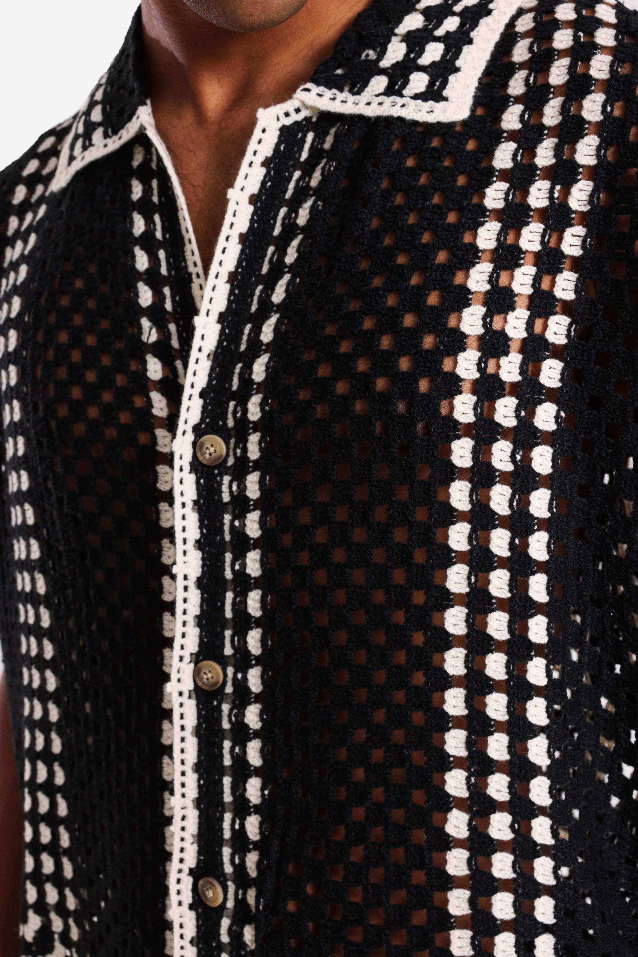 Häkelhemd - Black + White