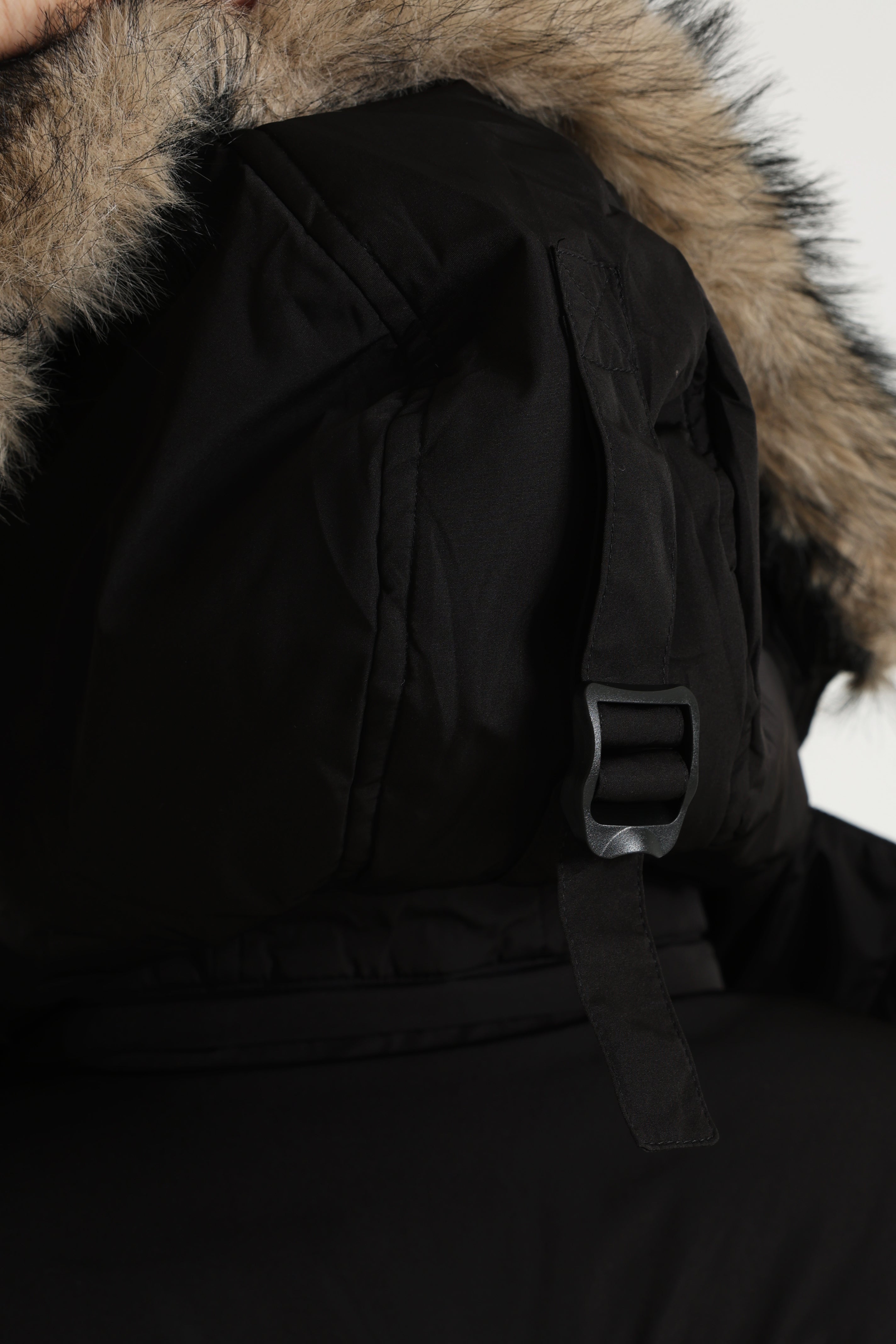 Wattierte Bomberjacke - Schwarz