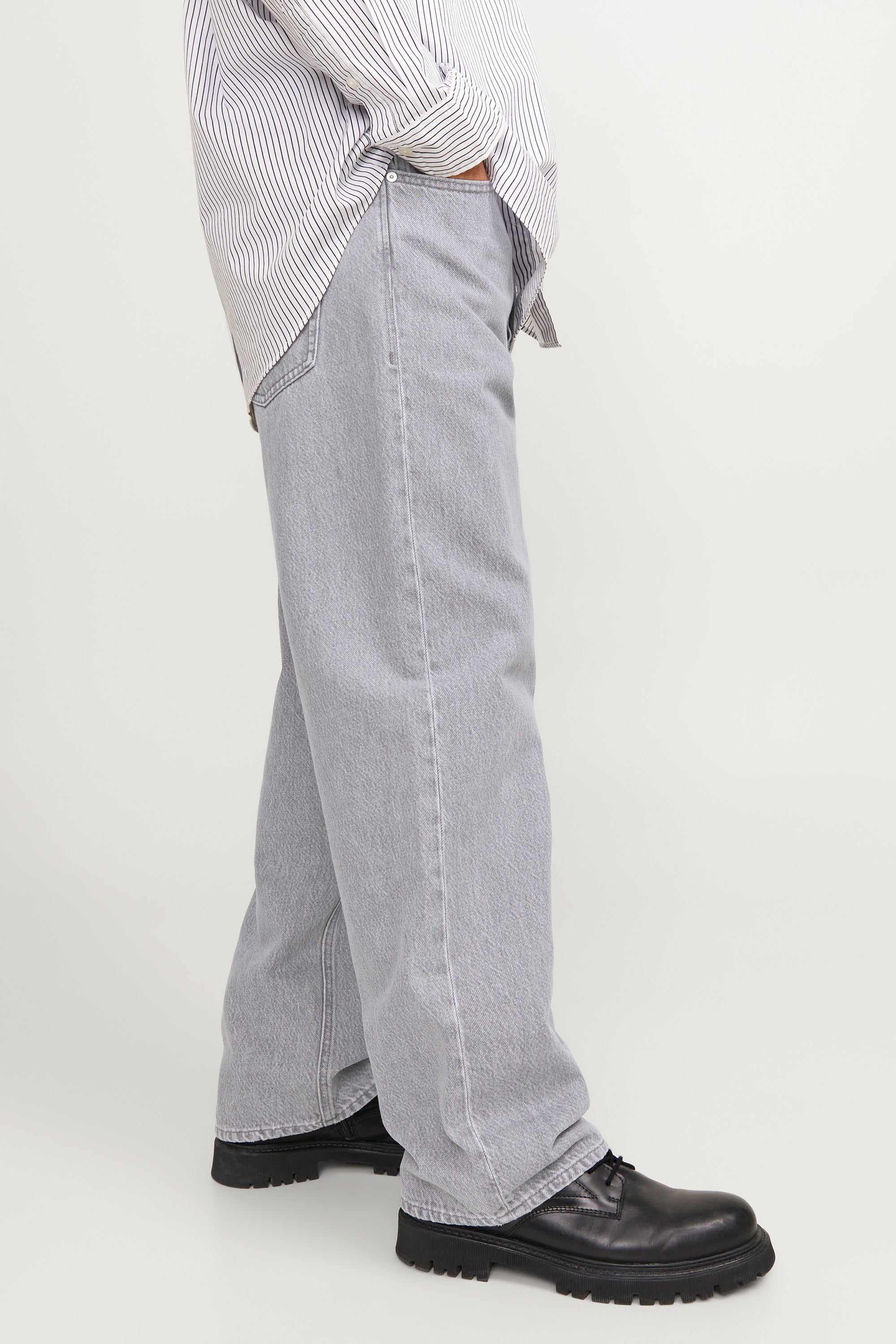 331 JJIALEX Baggy Fit Jeans L32 - Grey Denim