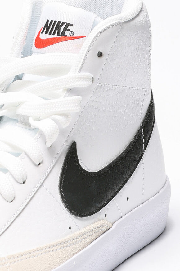 Blazer 77 Sneaker - Weiss + Schwarz