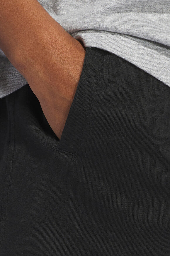 Essentials Sweatshorts - Black