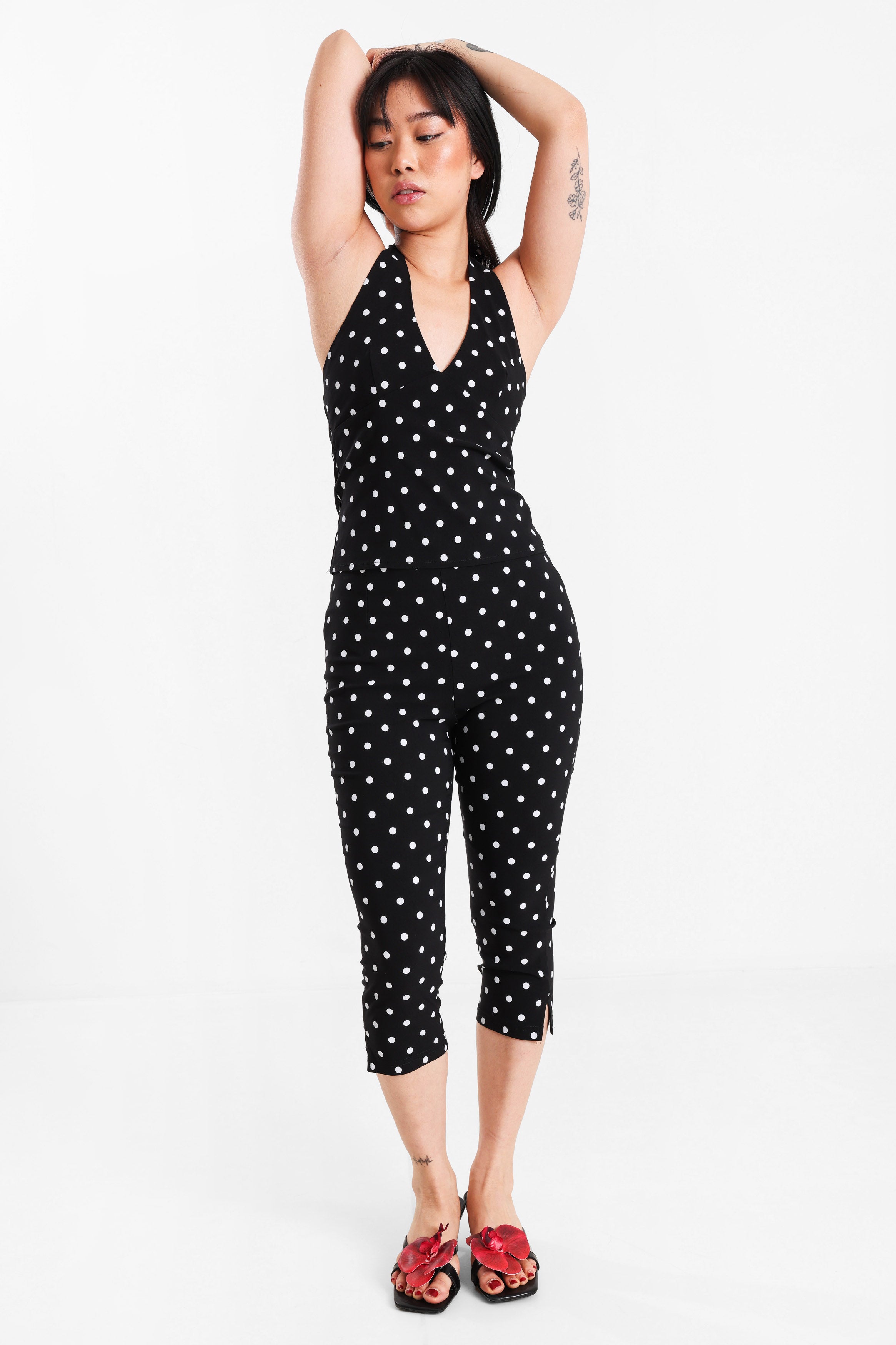 Neckholder Crop Top - Schwarz + Weiss