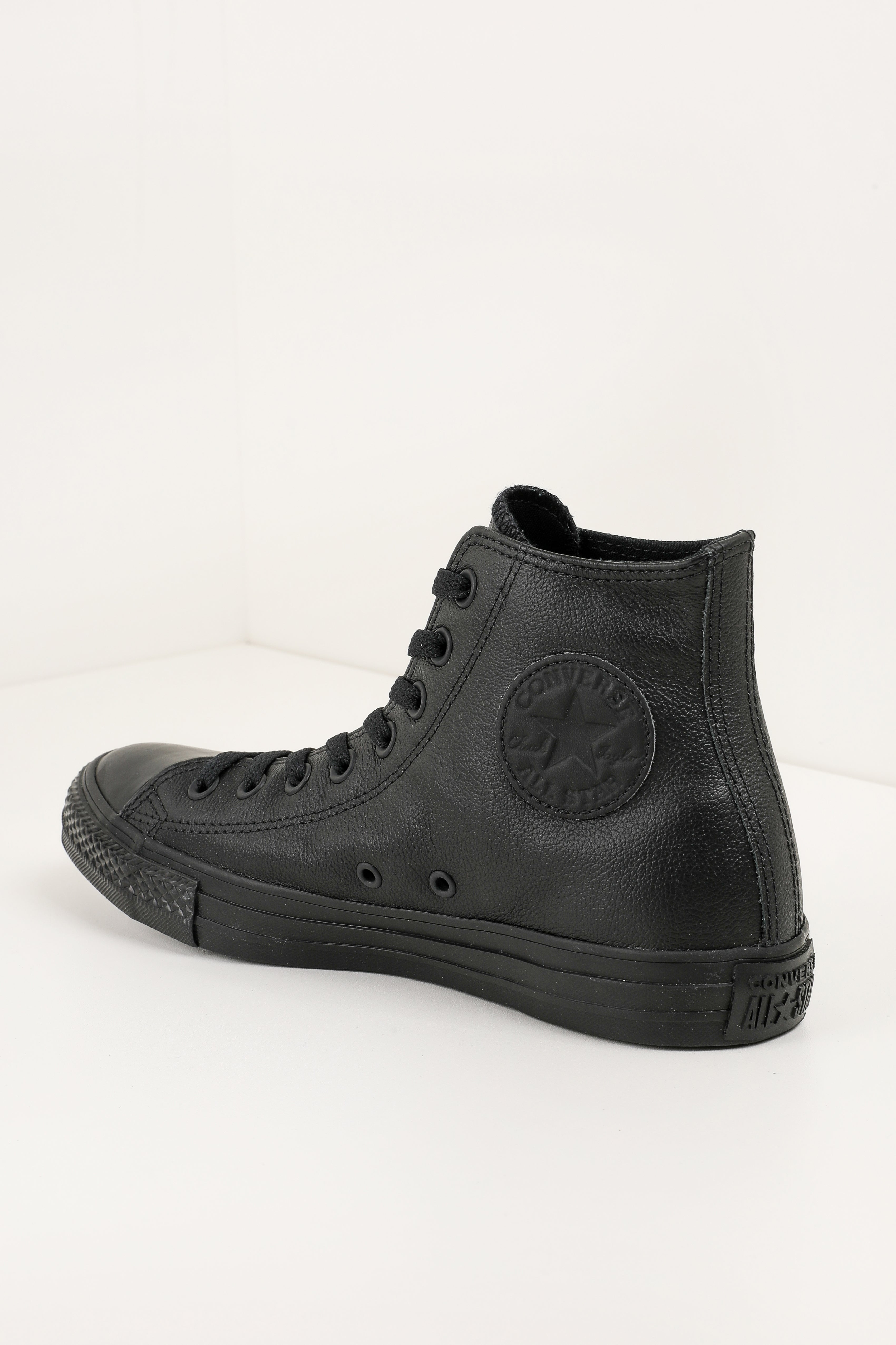 Chuck Taylor Sneaker - Black