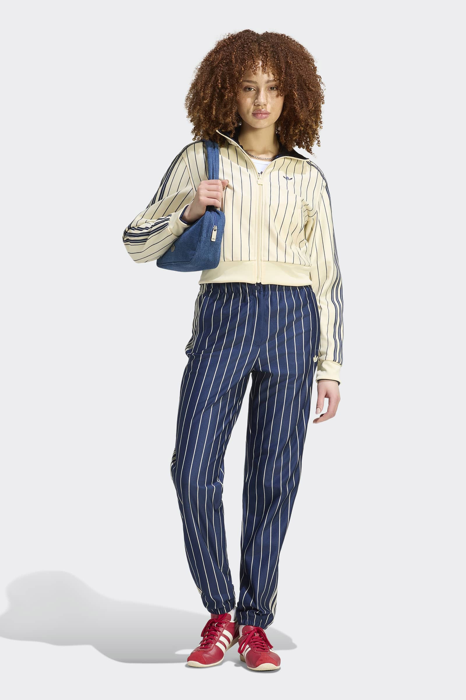 Reversible short track jacket - Warm Vanilla + Night Indigo