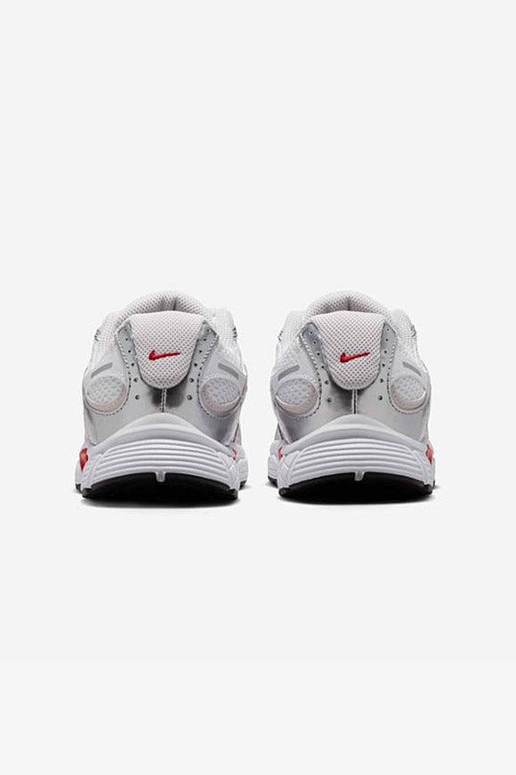 V5 RNR Sneaker - White + Black + Gym Red + Vast Grey