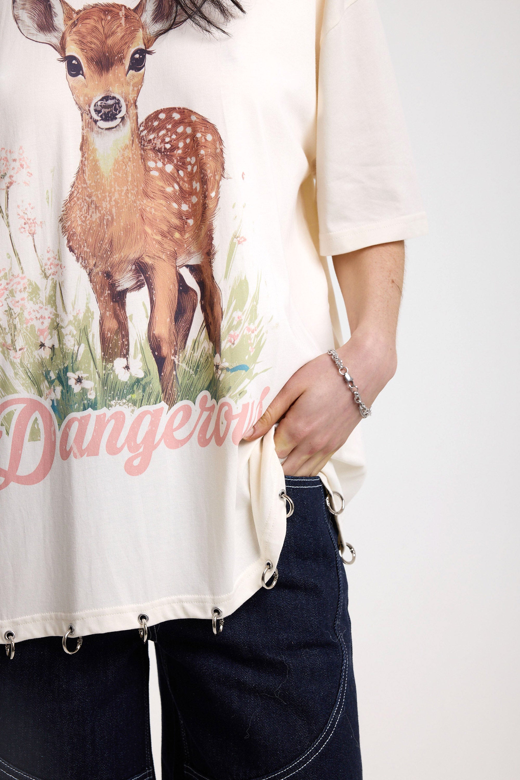 Deer Oversize T-Shirt mit Nieten - Light Beige