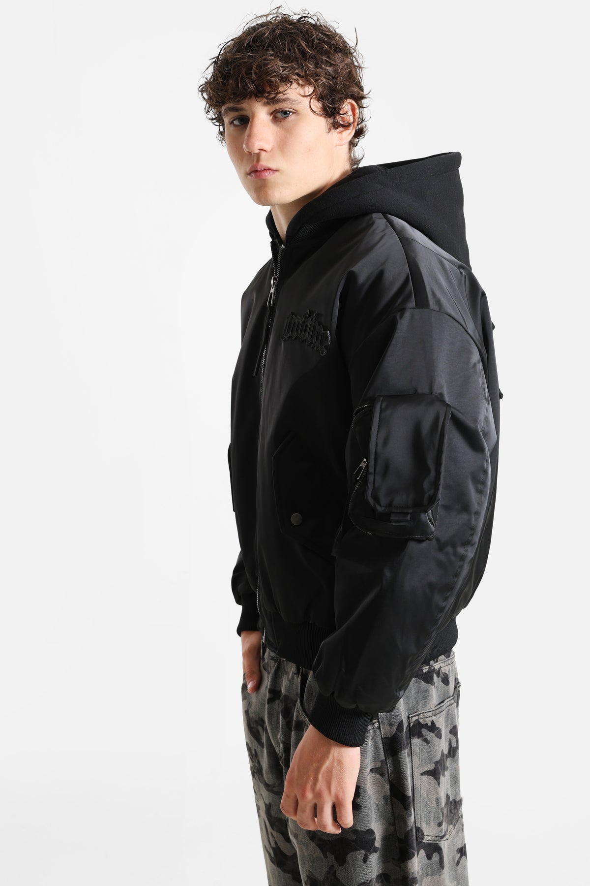 Wattierte Bomberjacke - Black