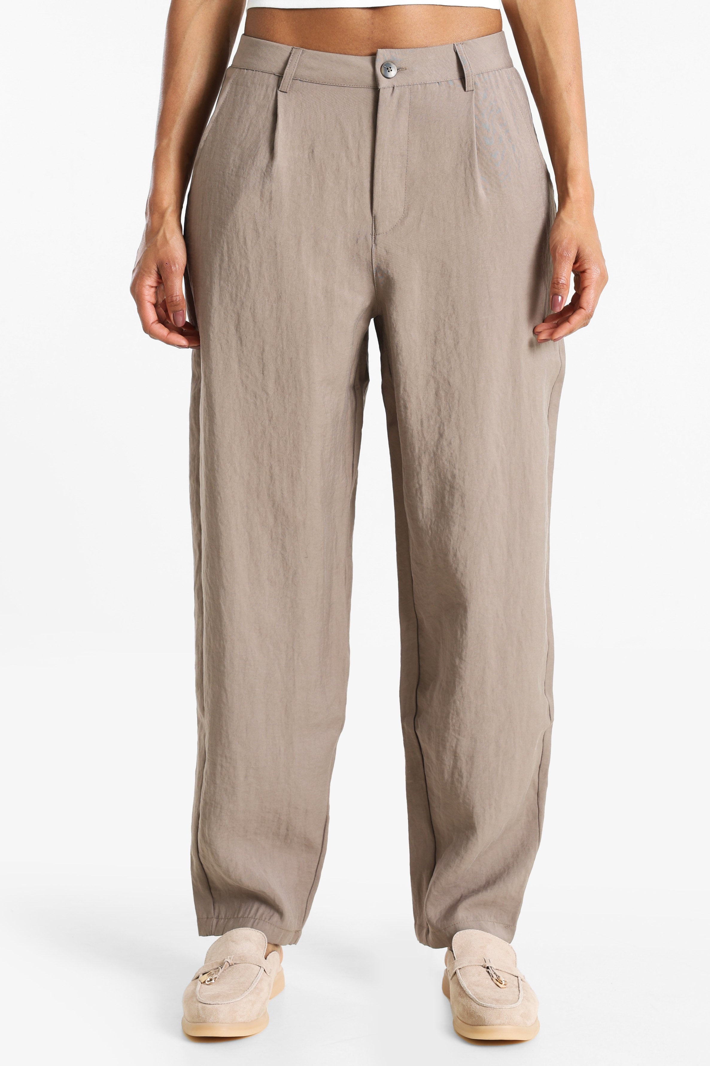 ONLRINIA Barrel Fit Stoffhose - Walnut