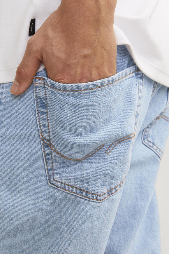 Eddie Jeans Loose Fit L32 - Light Blue