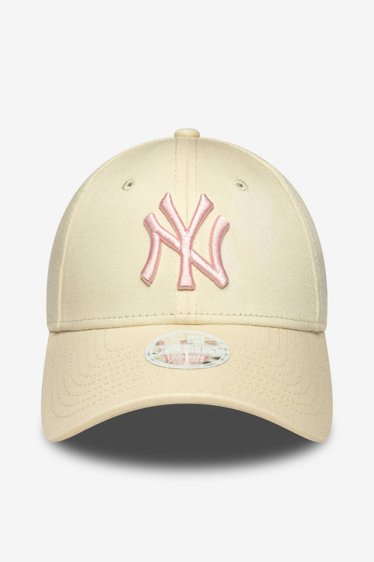 9Forty Cap / Strapback - Light Beige + Light Pink