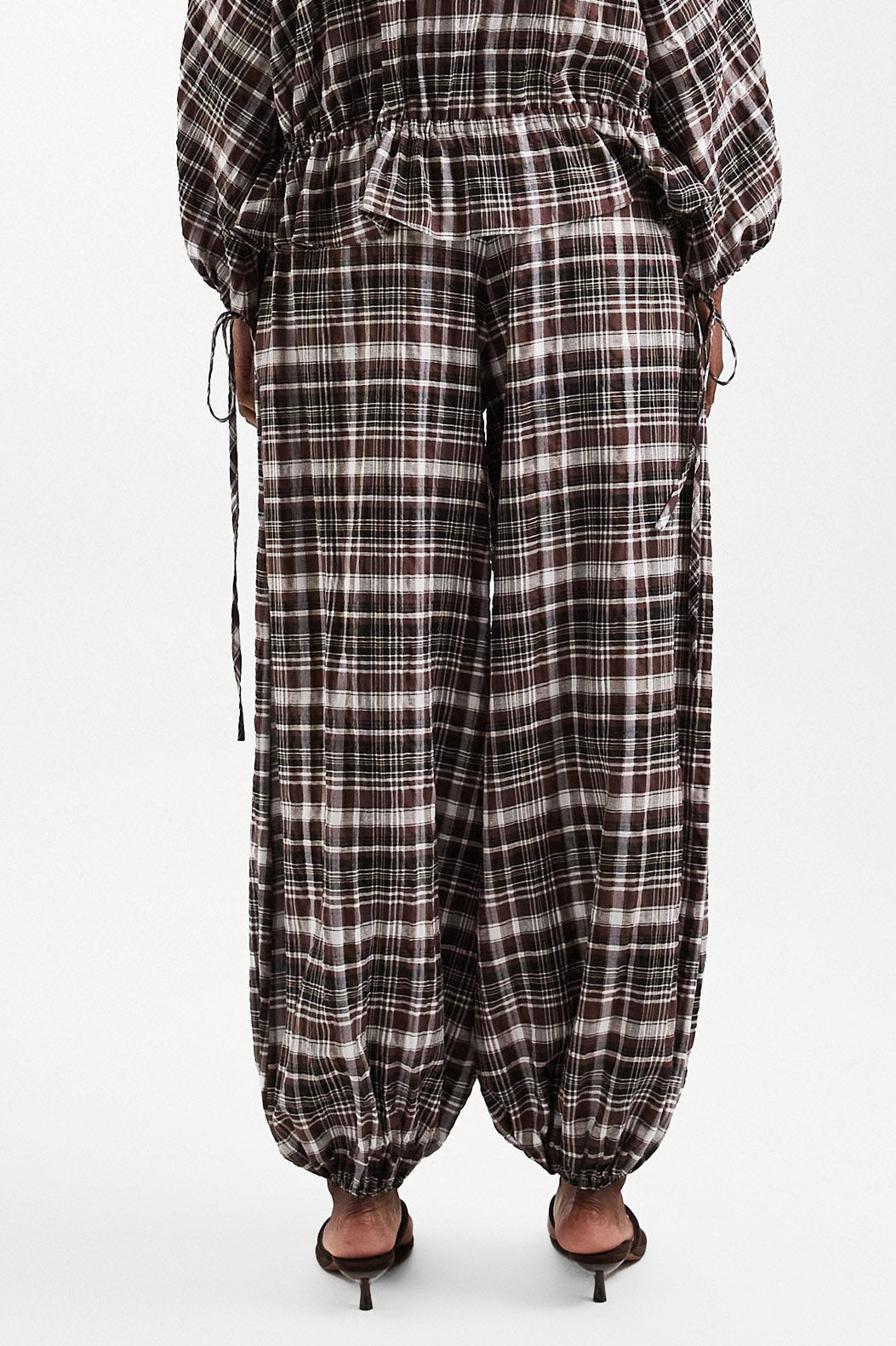 TSAIO Seersucker Ballonhose - Cambridge Brown