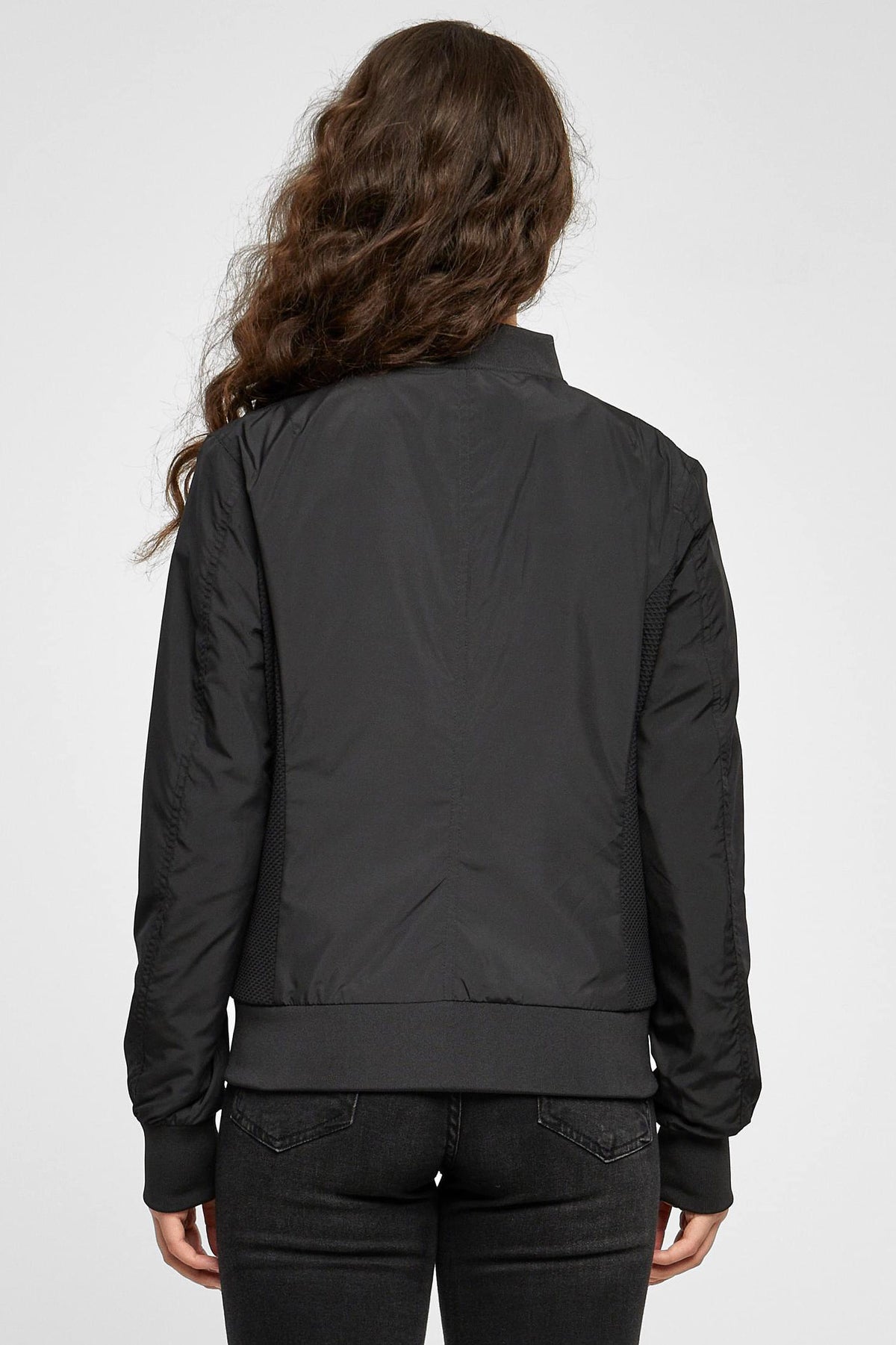 Leichte Bomberjacke