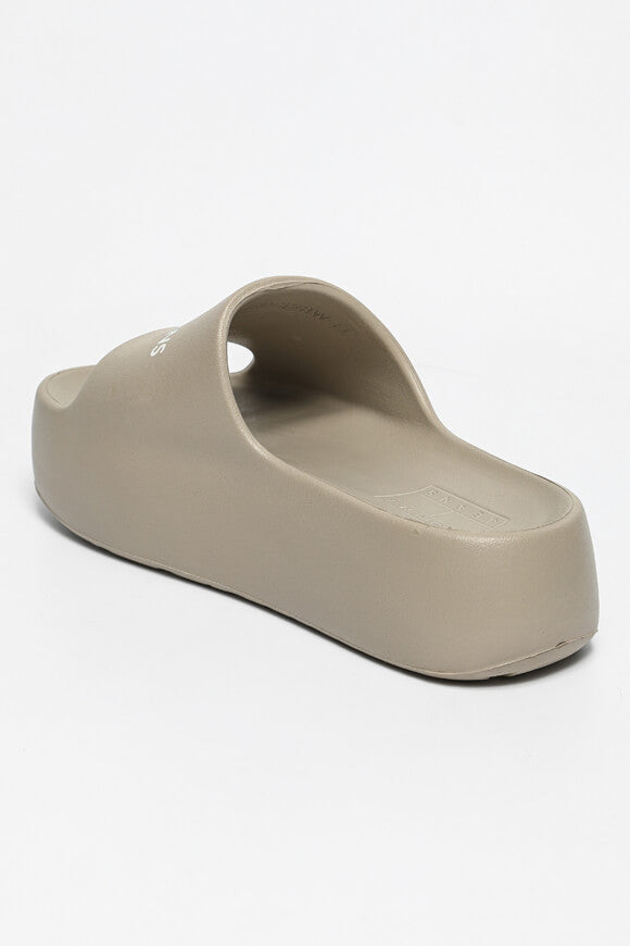 Plateau Pantoletten - Pleasant Clay