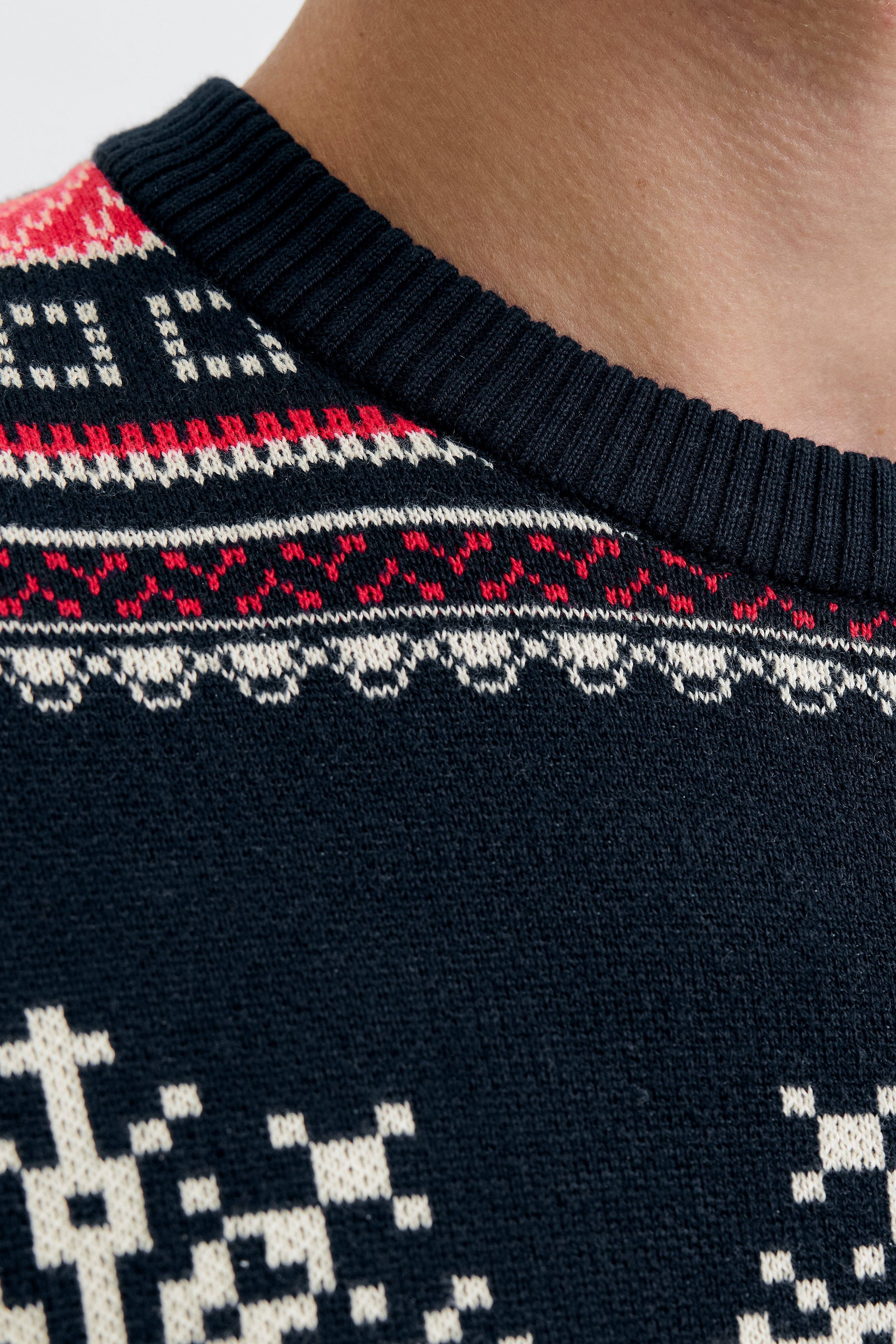 Pull de Noël en tricot - Sky Captain + Red