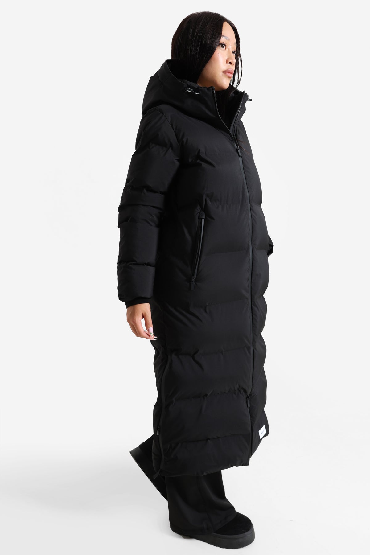 Larea5 Puffermantel - Black