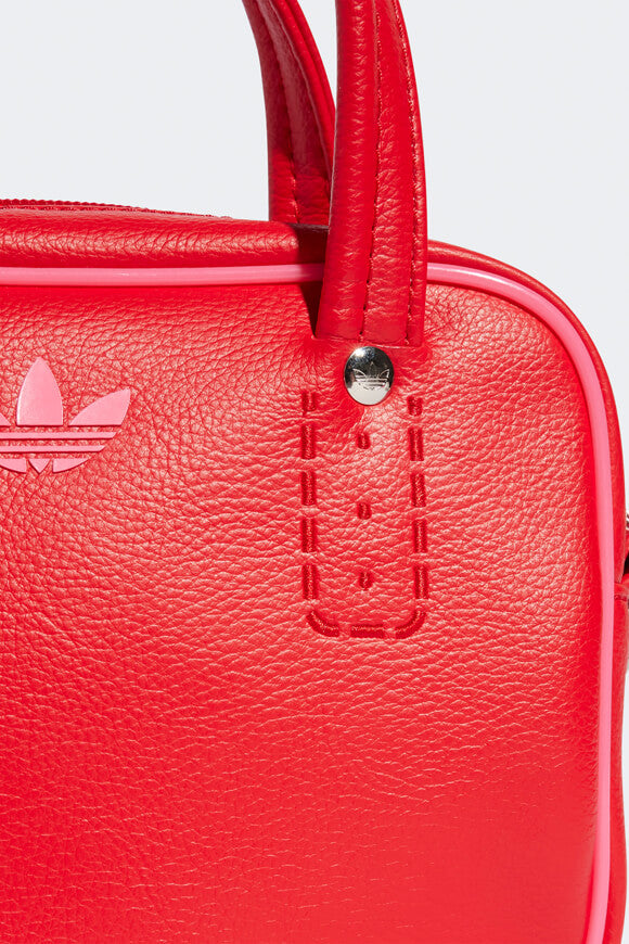 Hand- / Umhängetasche - Better Scarlet